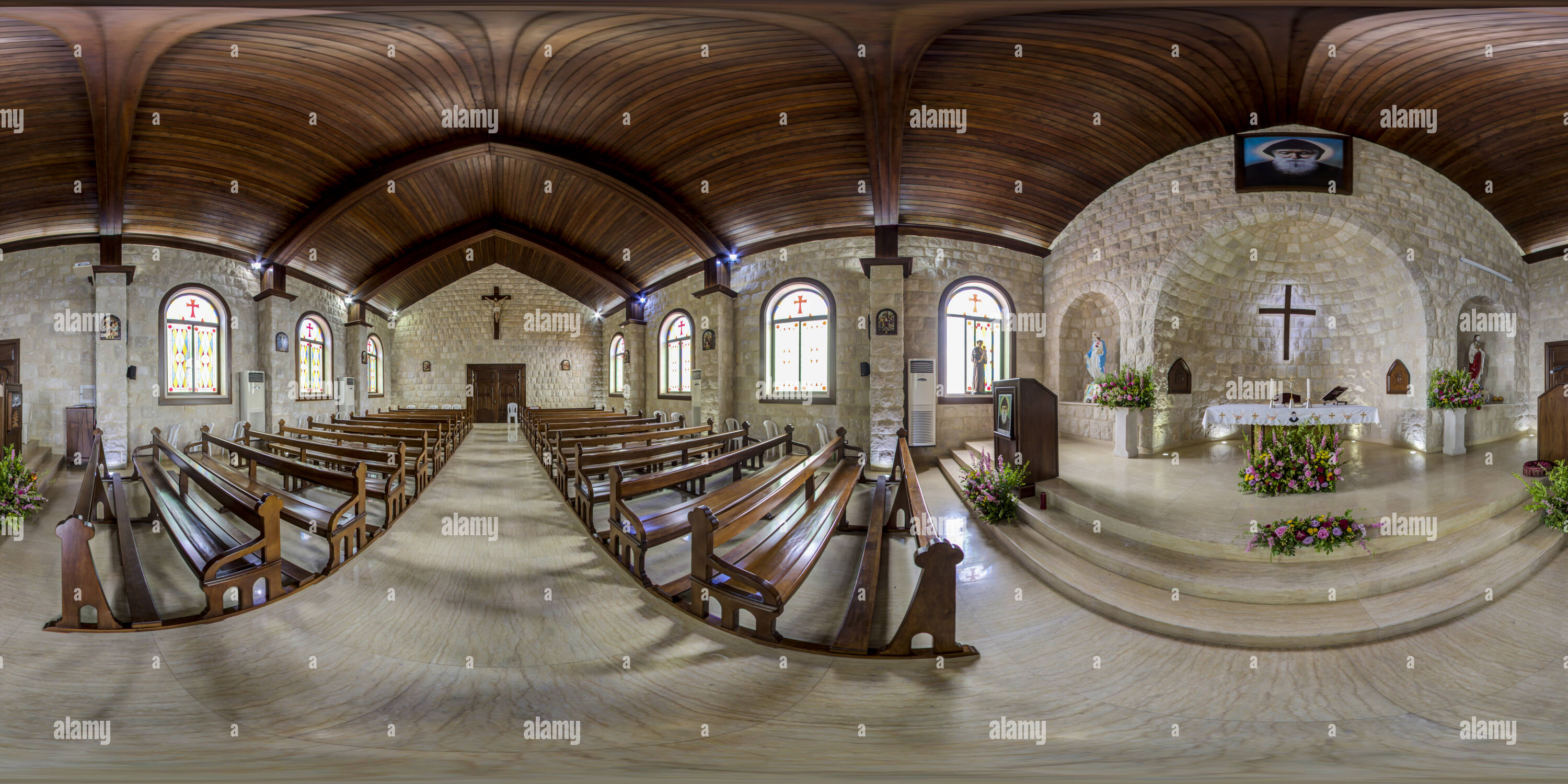 Vista de 360 grados de Iglesia de san Charbel - Alamy