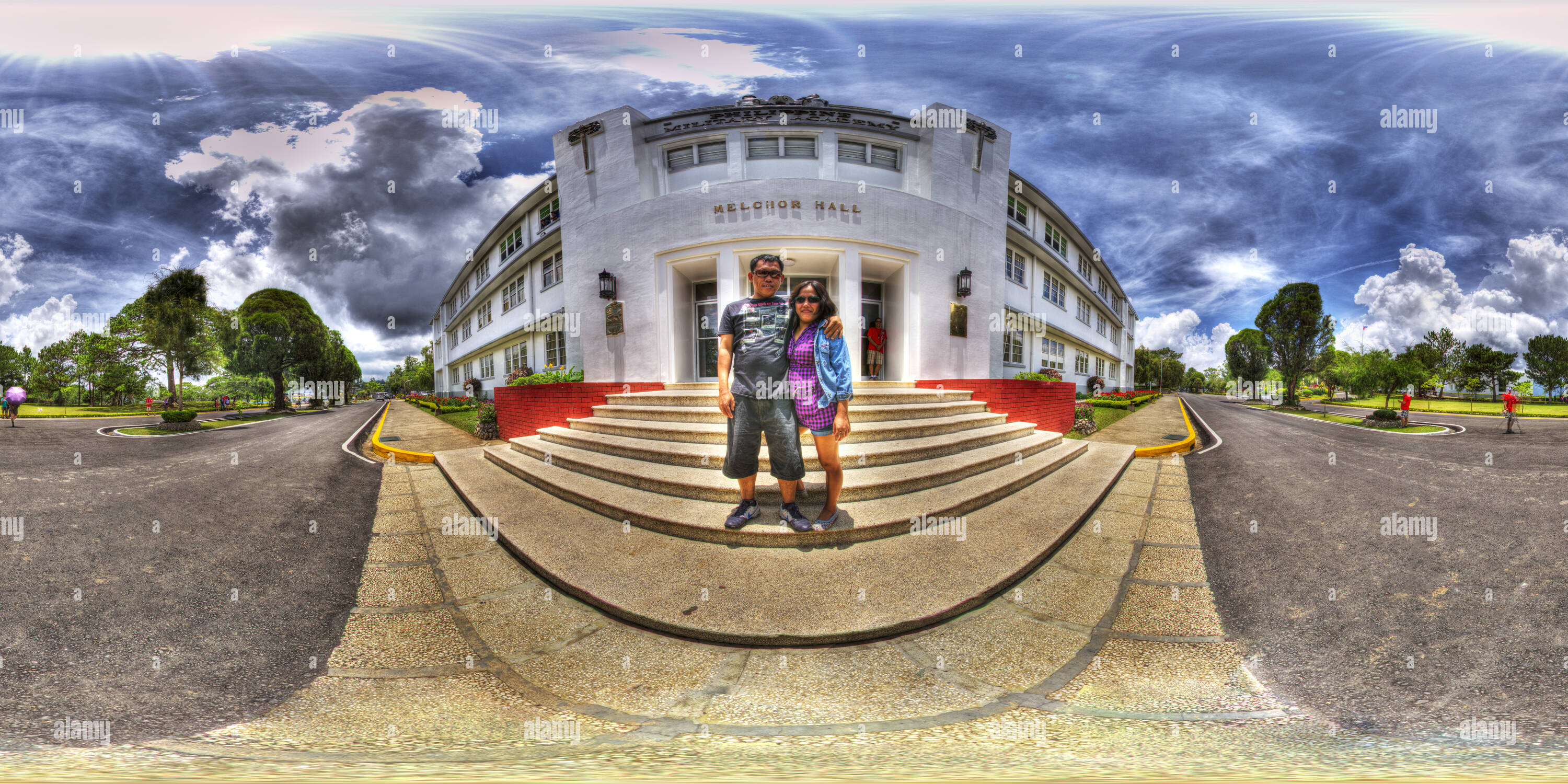 Vista panorámica en 360 grados de Melchor Hall, PMA, de la ciudad de Baguio, con Arnel &Amp; Sarah Alota