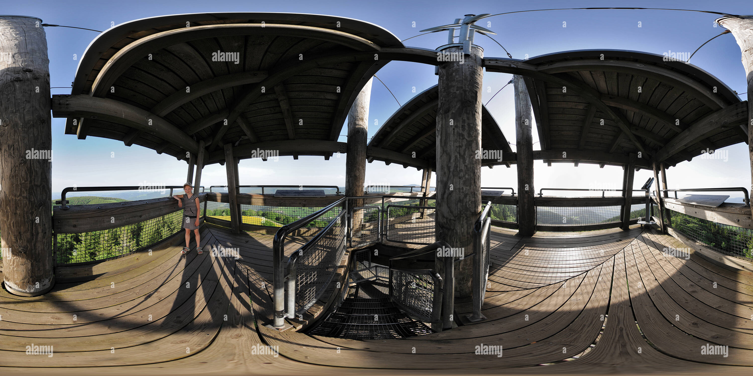 Vista panorámica en 360 grados de Plataforma Look-Out Schauinsland Freiburg
