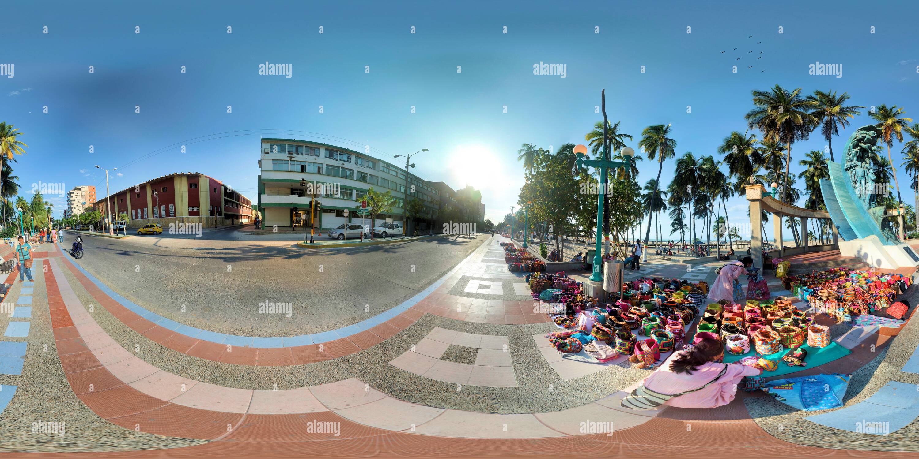 Vista panorámica en 360 grados de La multietnicidad monumento Guajira