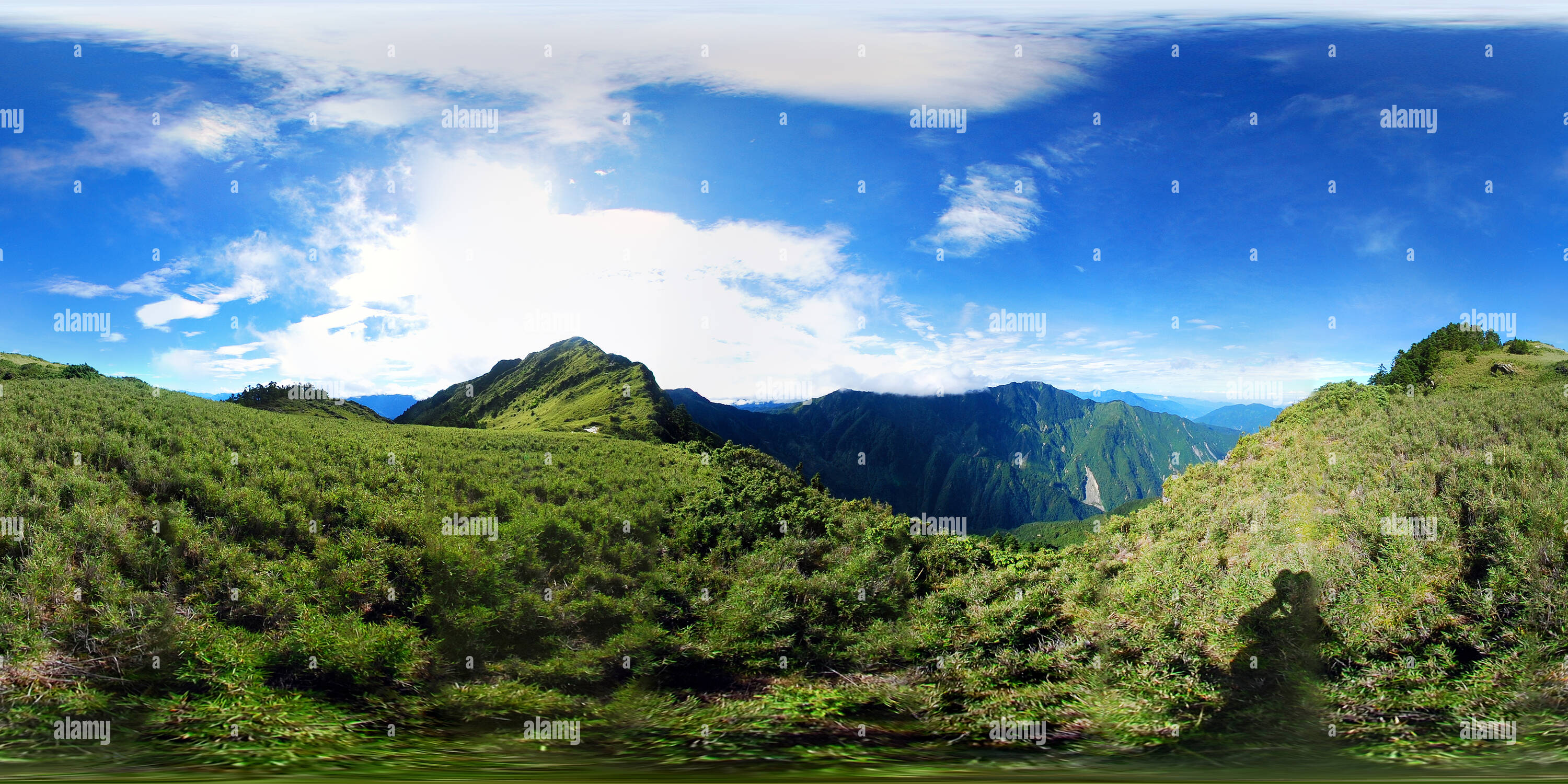 Vista panorámica en 360 grados de Guan Zou Mtn Wan