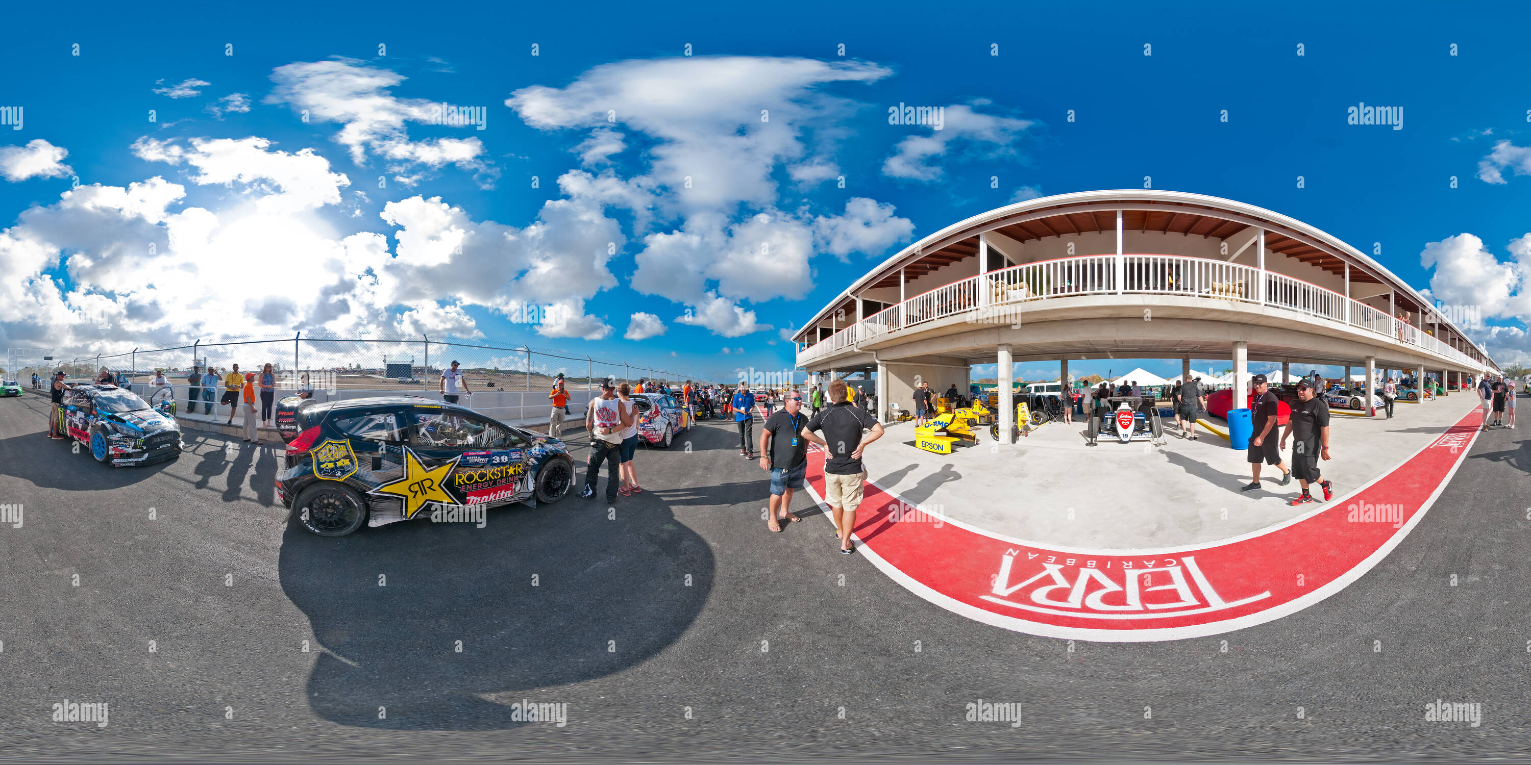 Vista panorámica en 360 grados de Bushy Park alberga eventos Top Gear con Brian Deegan
