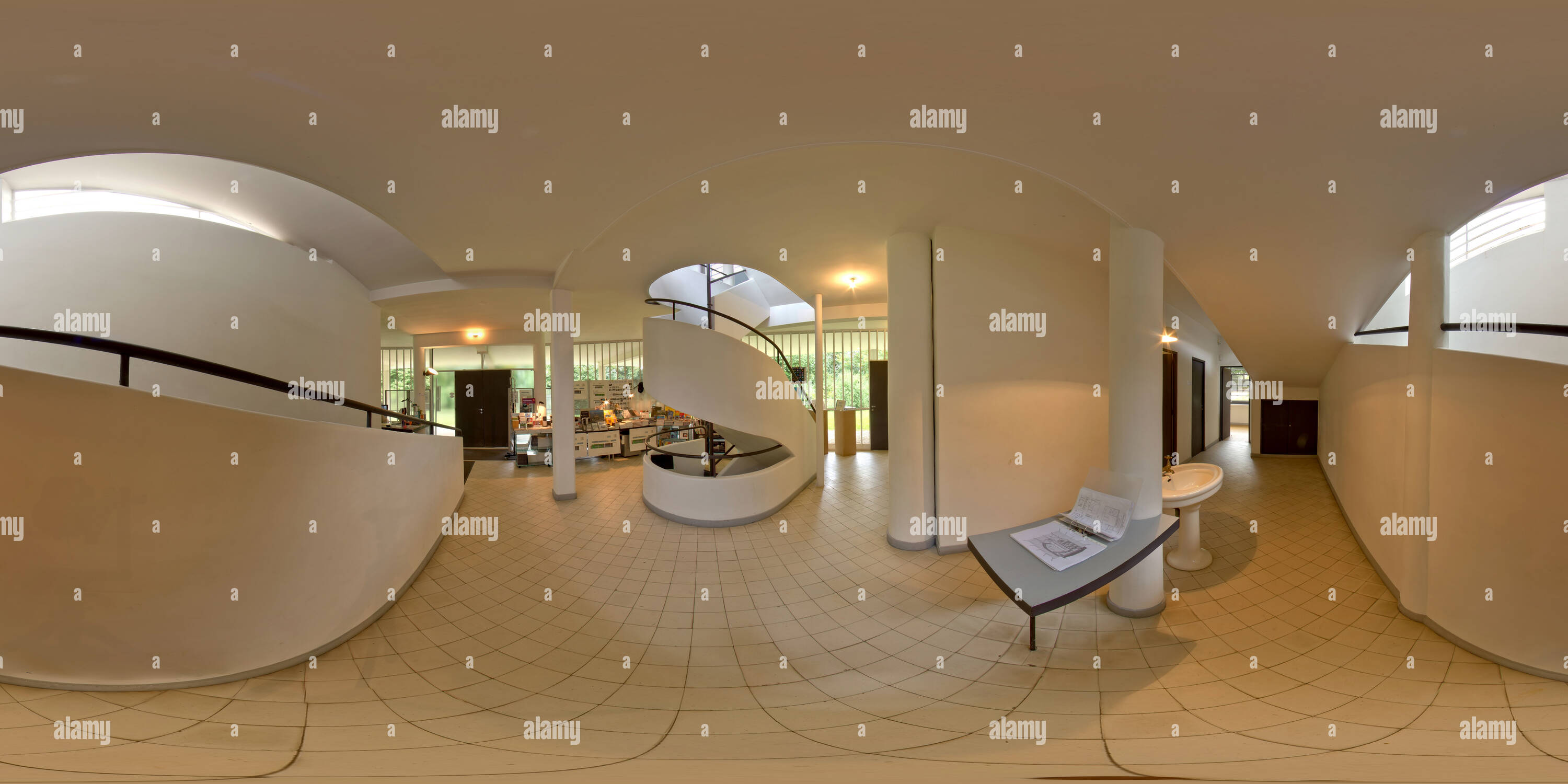 Villa Savoye Corbusier Fotos e Imágenes de stock - Alamy