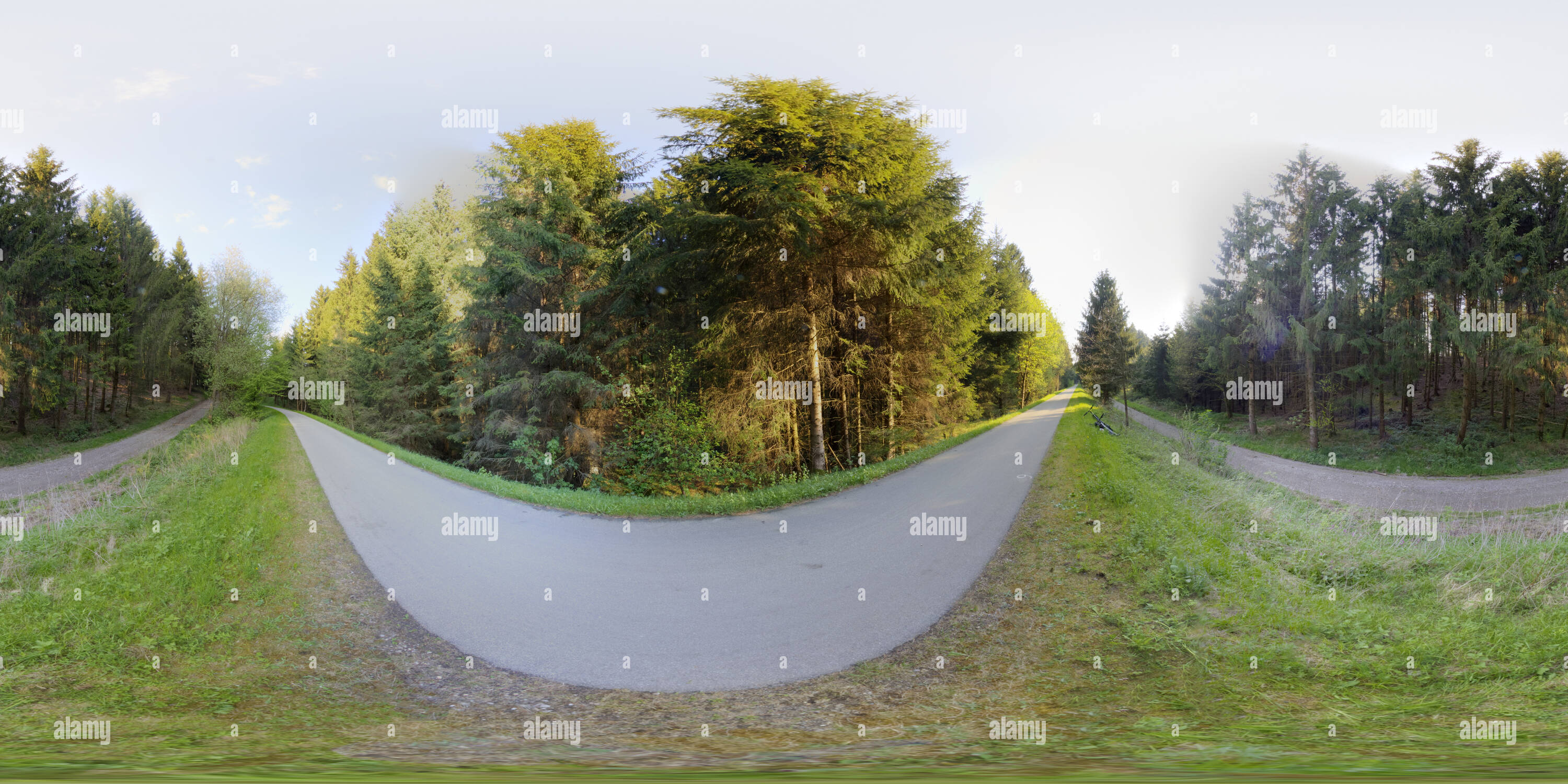 Vista panorámica en 360 grados de Radweg 02