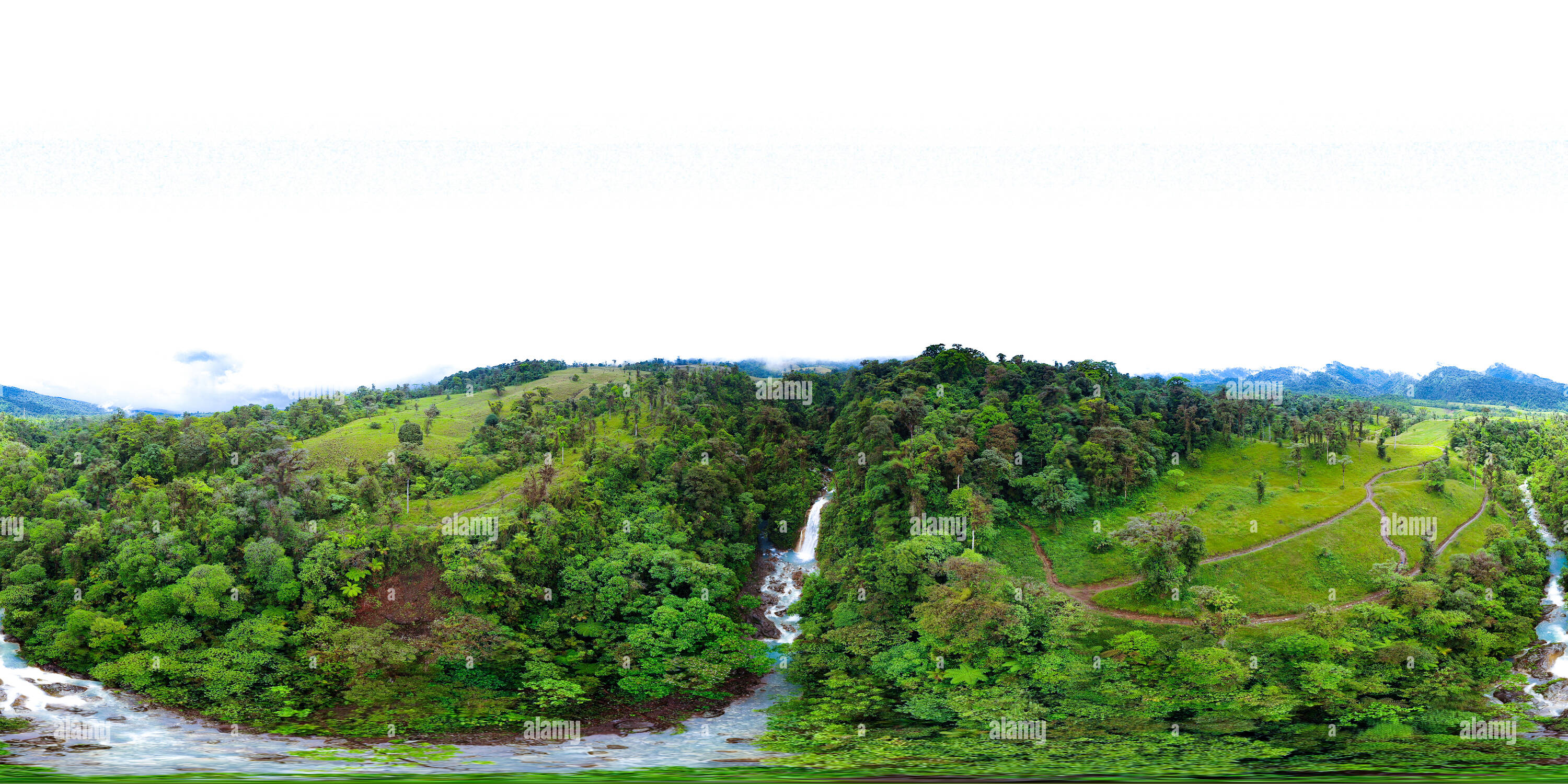 Vue panoramique à 360° de Catarata Las Gemelas 360 Bajos del Toro Sarchi