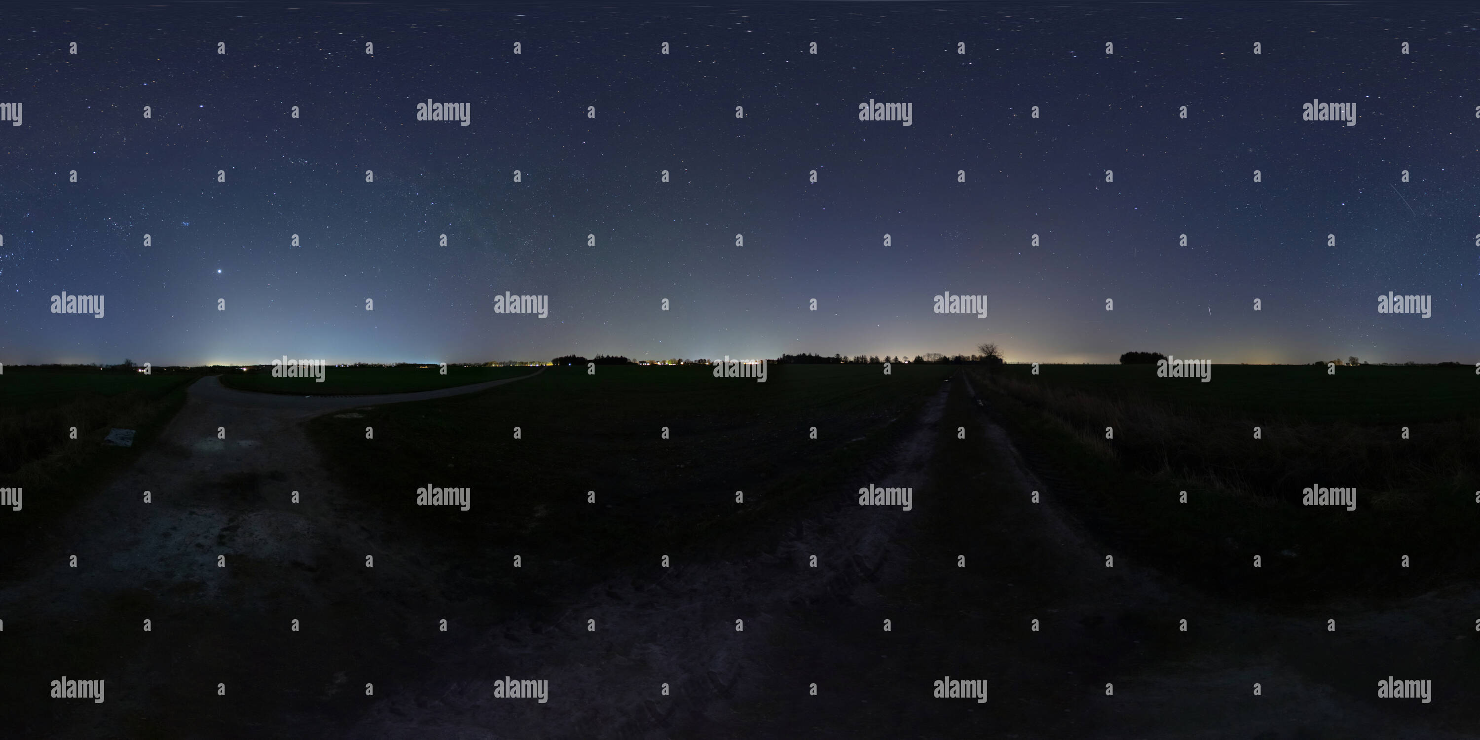 Vue panoramique à 360° de Ciel nocturne pris près d'Askov v. 3