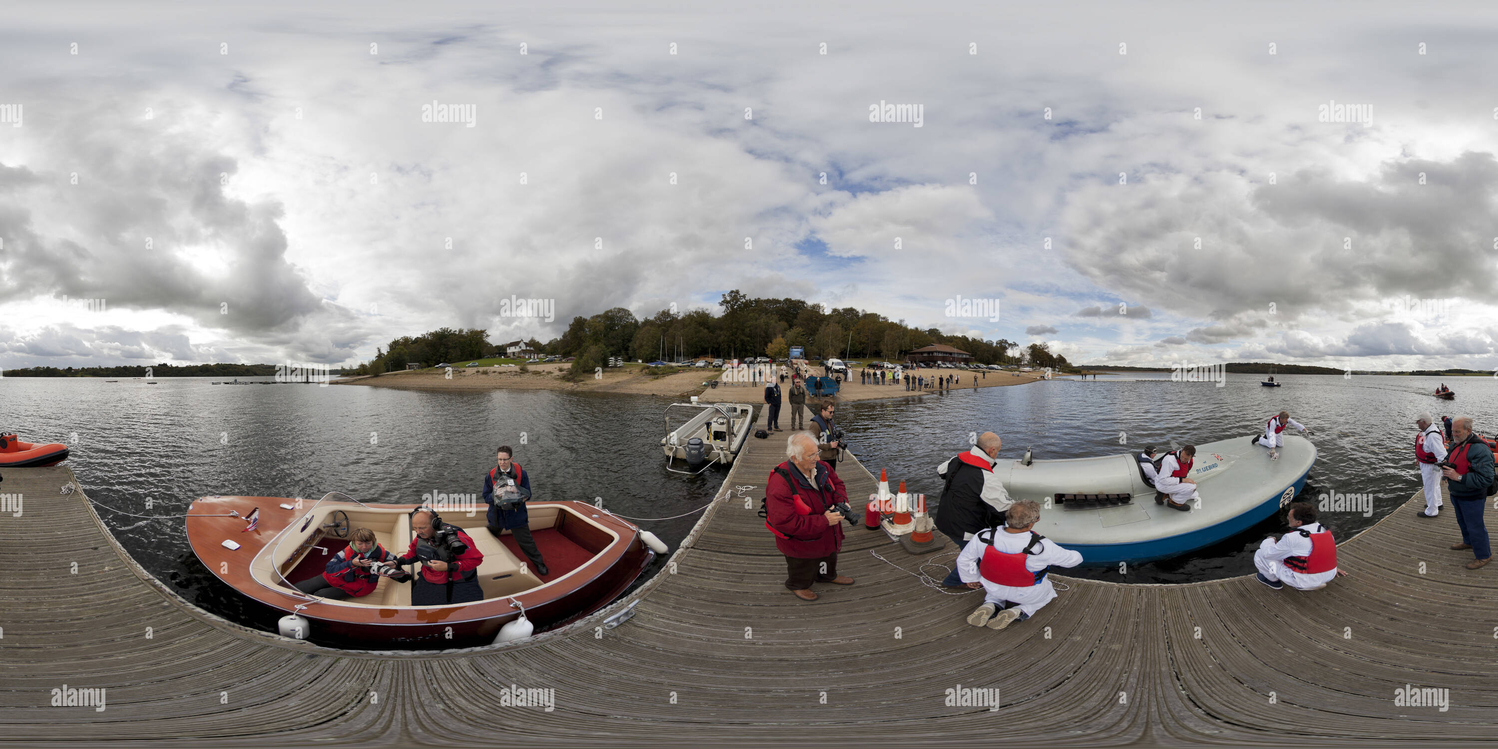 Vue panoramique à 360° de Malcom Campbell Bluebird World Water Speed record K3 Boat, Bewl Water, Royaume-Uni