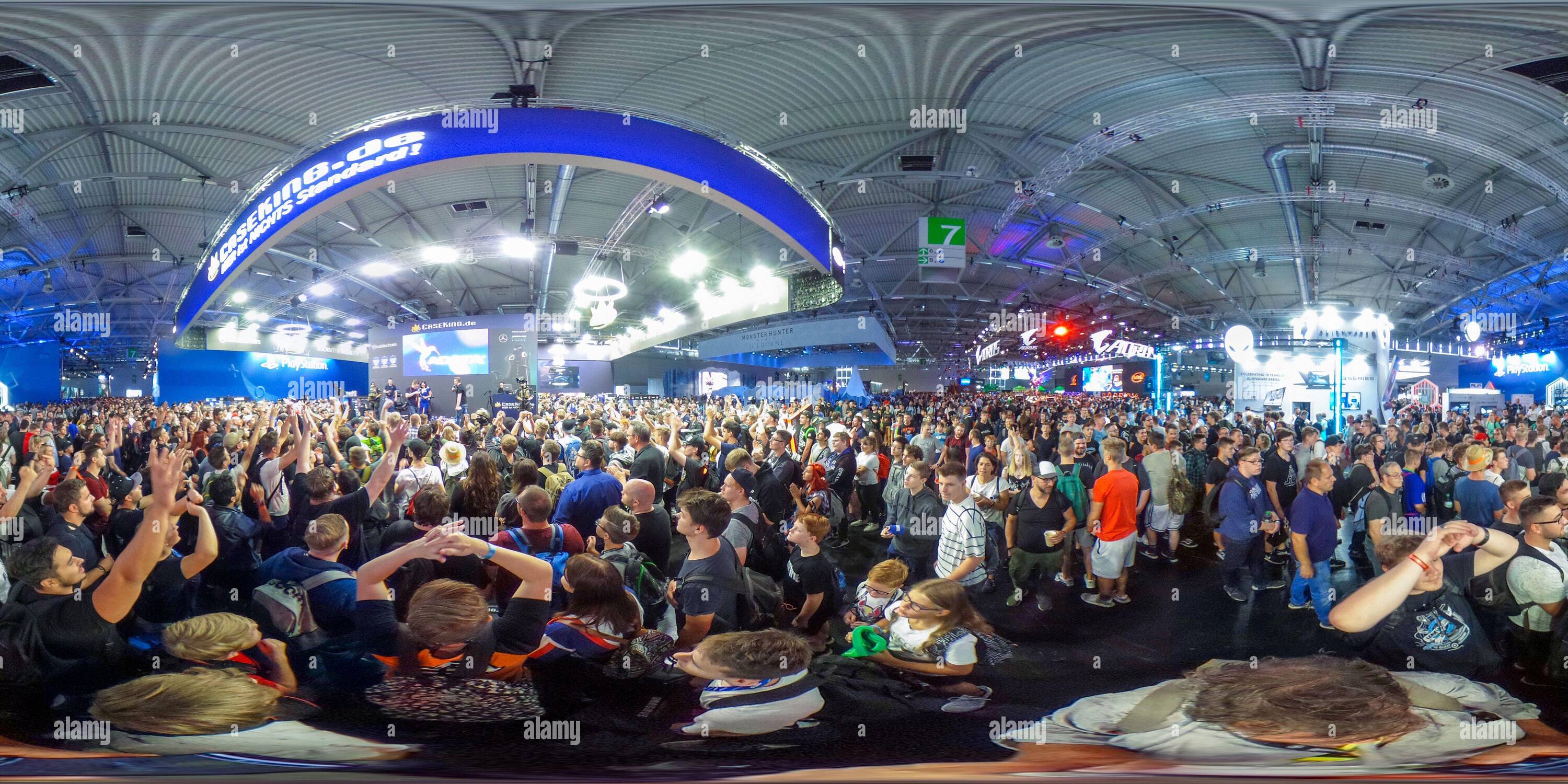 Vue panoramique à 360° de Salon de la gamescom à Cologne, 21.08.2019