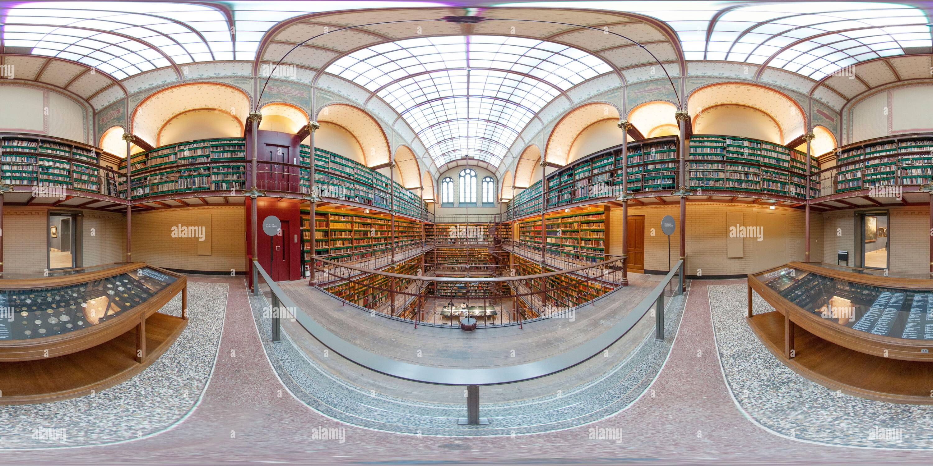 Vue panoramique à 360° de Bibliothèque, Rijksmuseum Amsterdam , pays-Bas