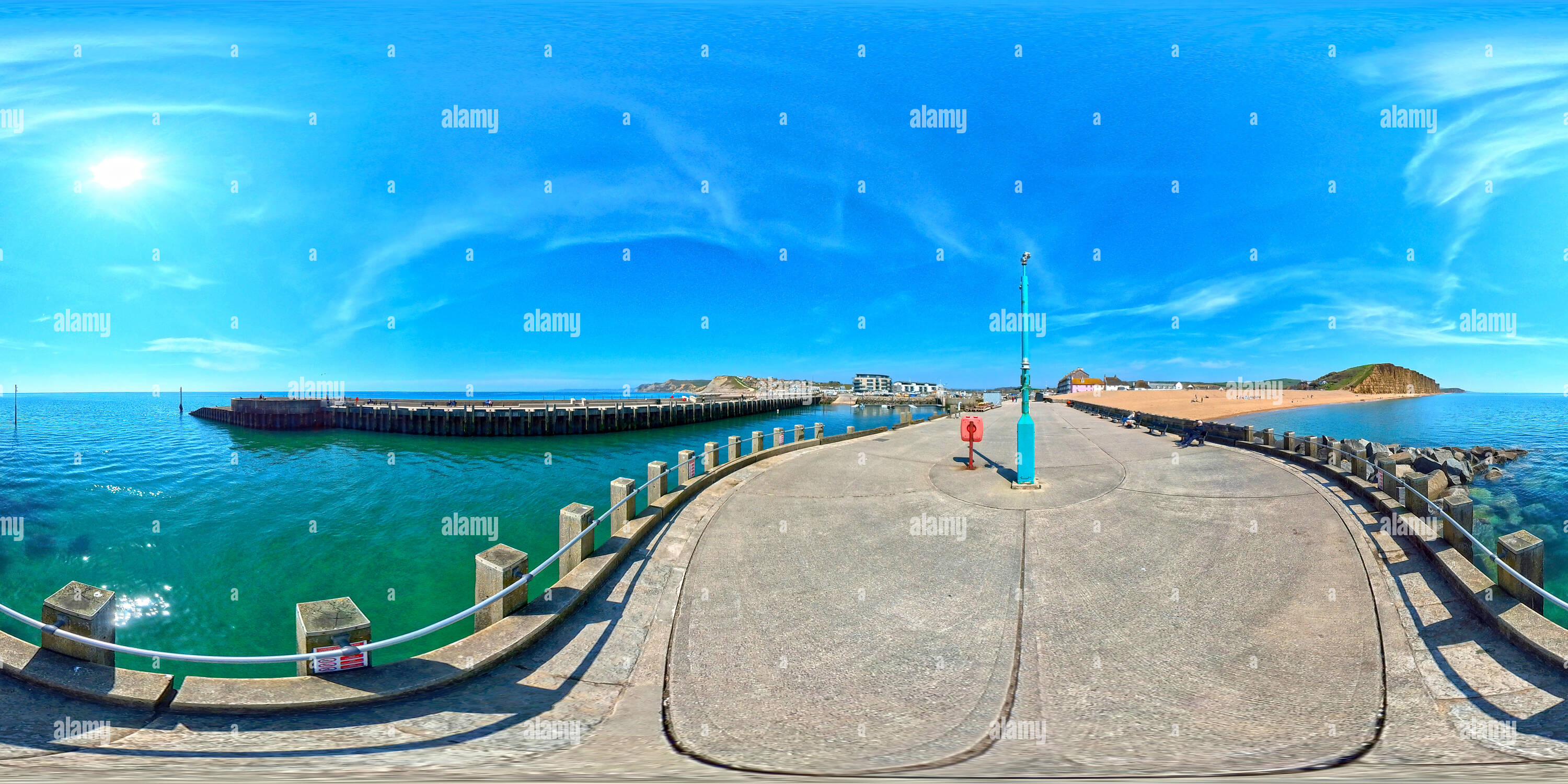 Vue panoramique à 360° de Le bras de port est de Bridport Harbour West Bay Dorset