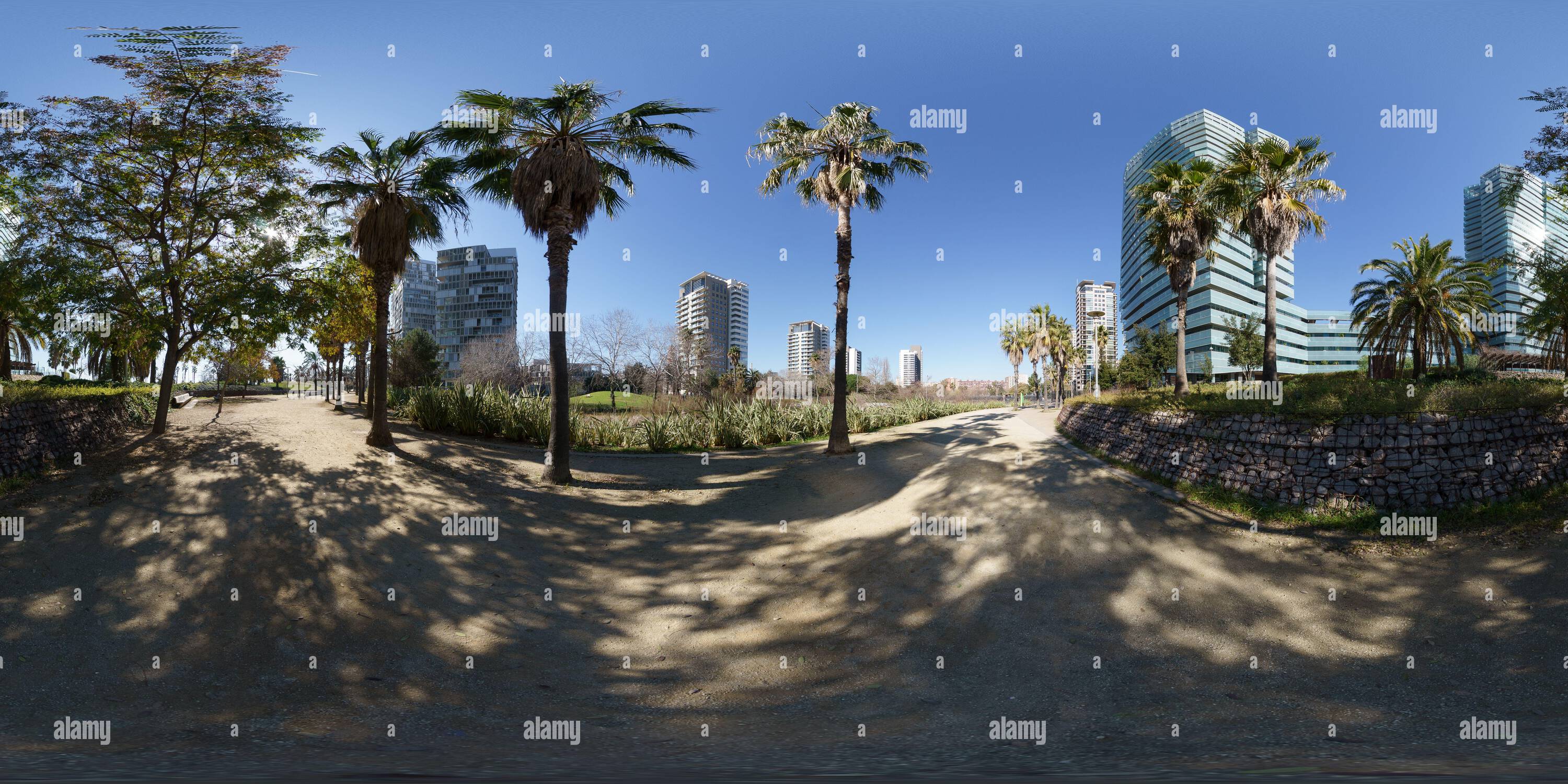 Vue panoramique à 360° de Parc Diagonal Mar, Barcelone.