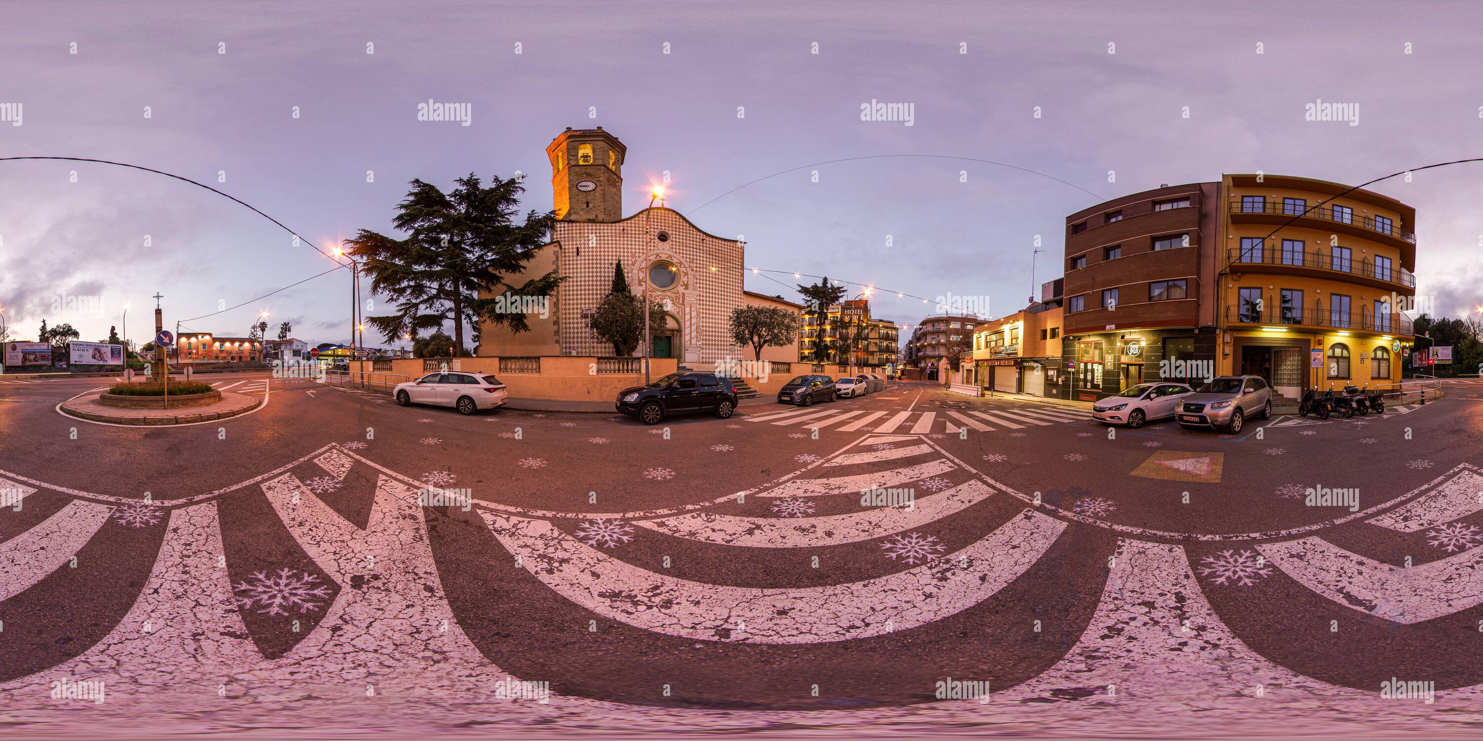 Vue panoramique à 360° de Église Santa Maria, Pineda de Mar.