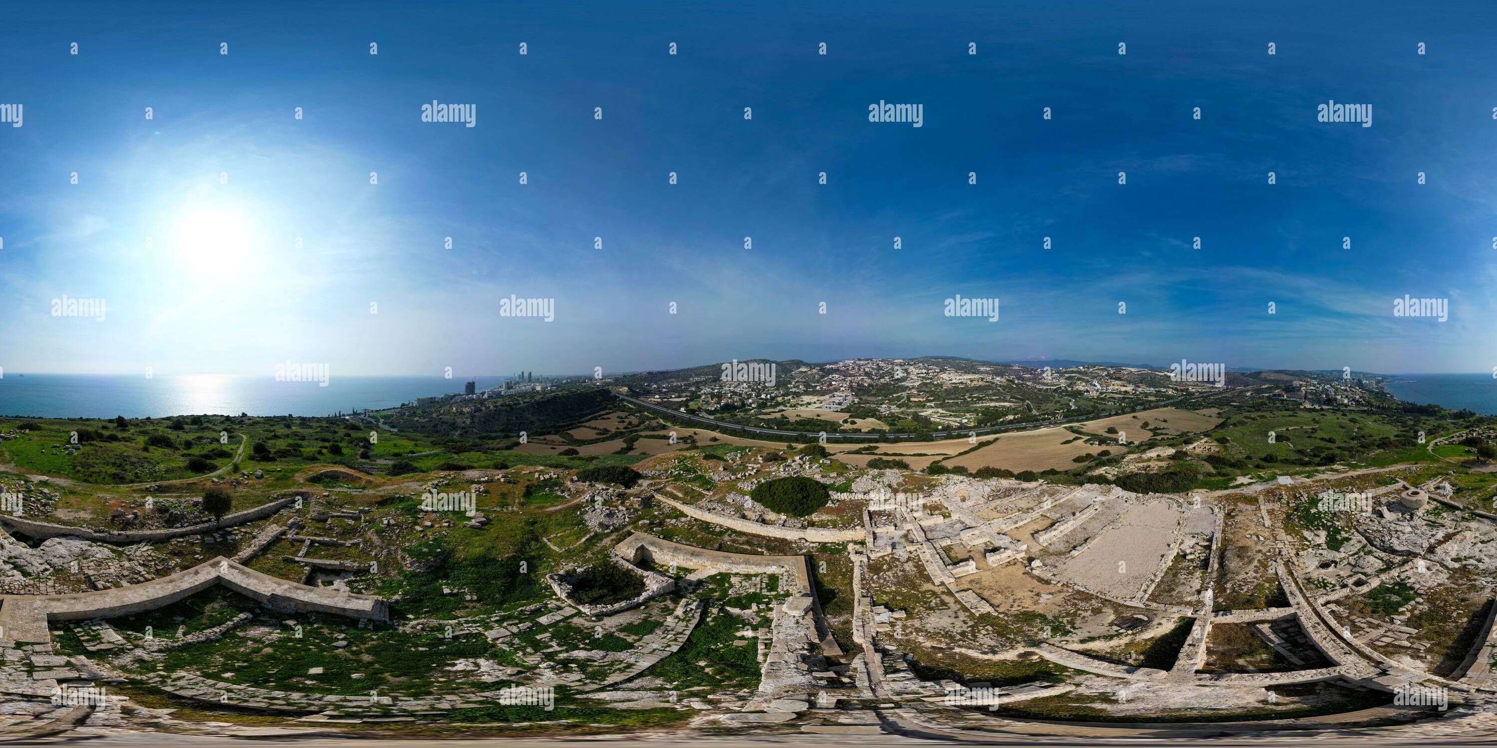 Vue panoramique à 360° de Amathus ou Amathous était une ancienne ville et une des anciennes villes royales de Chypre jusqu'à environ 300 av. J.-C. Amathus survit à la fois dans le mythe et dans l'archaeolog