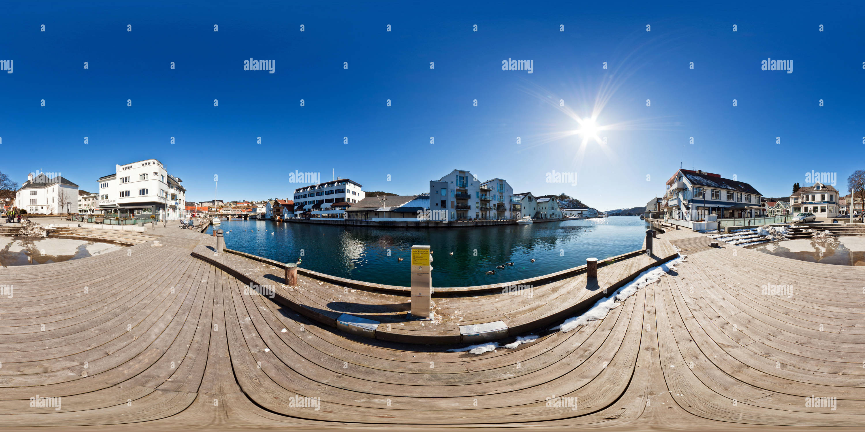 Vue panoramique à 360° de Flekkefjord (31.03.2013.)