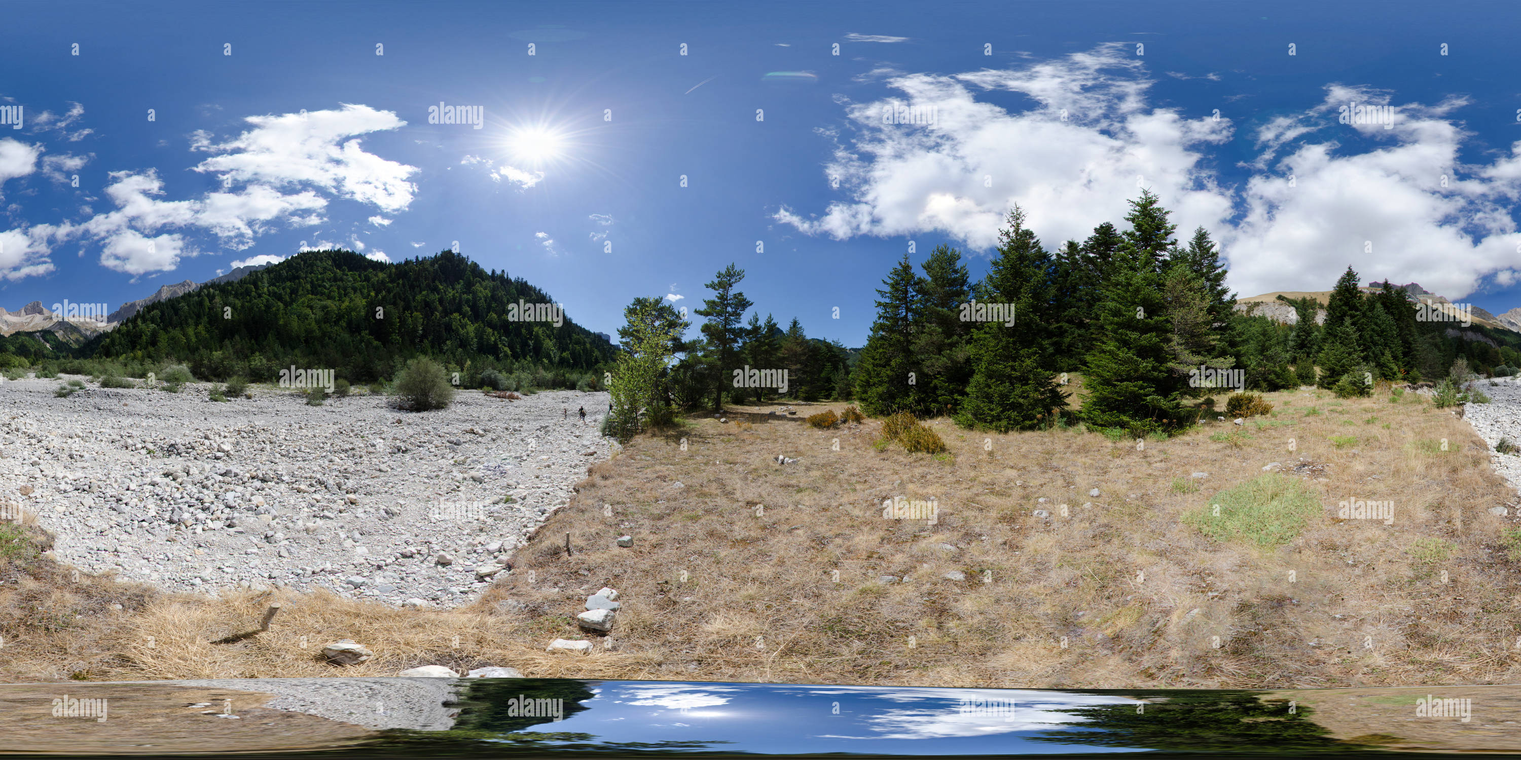 Vue panoramique à 360° de Lus - la Jarjatte