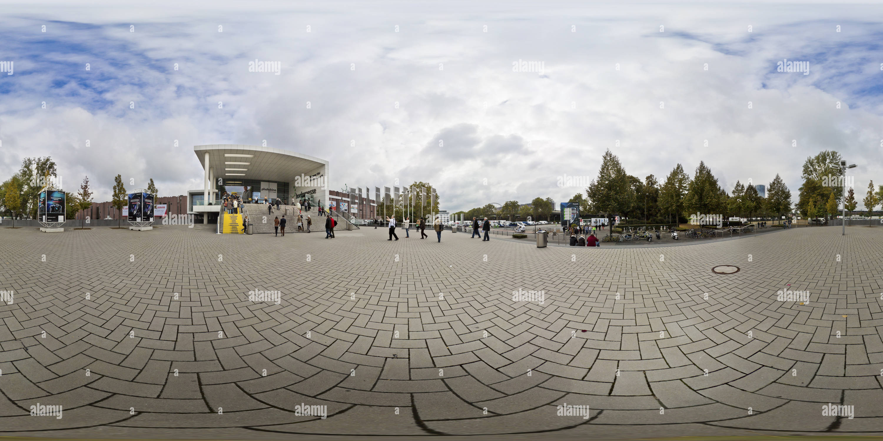 Vue panoramique à 360° de Photokina 2012 entrée sud