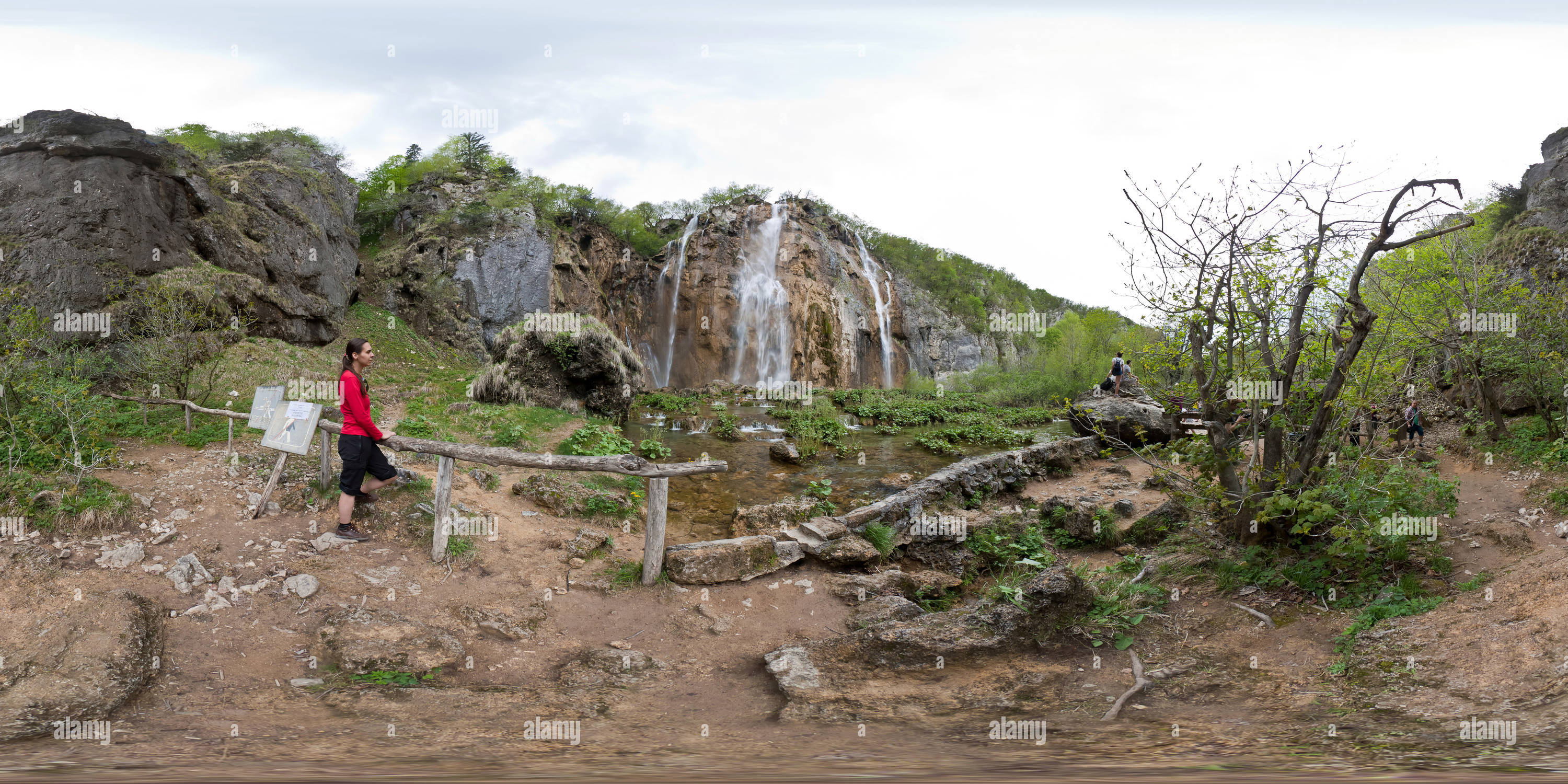 Vue panoramique à 360° de Veliki Slap, Plitvička jezera