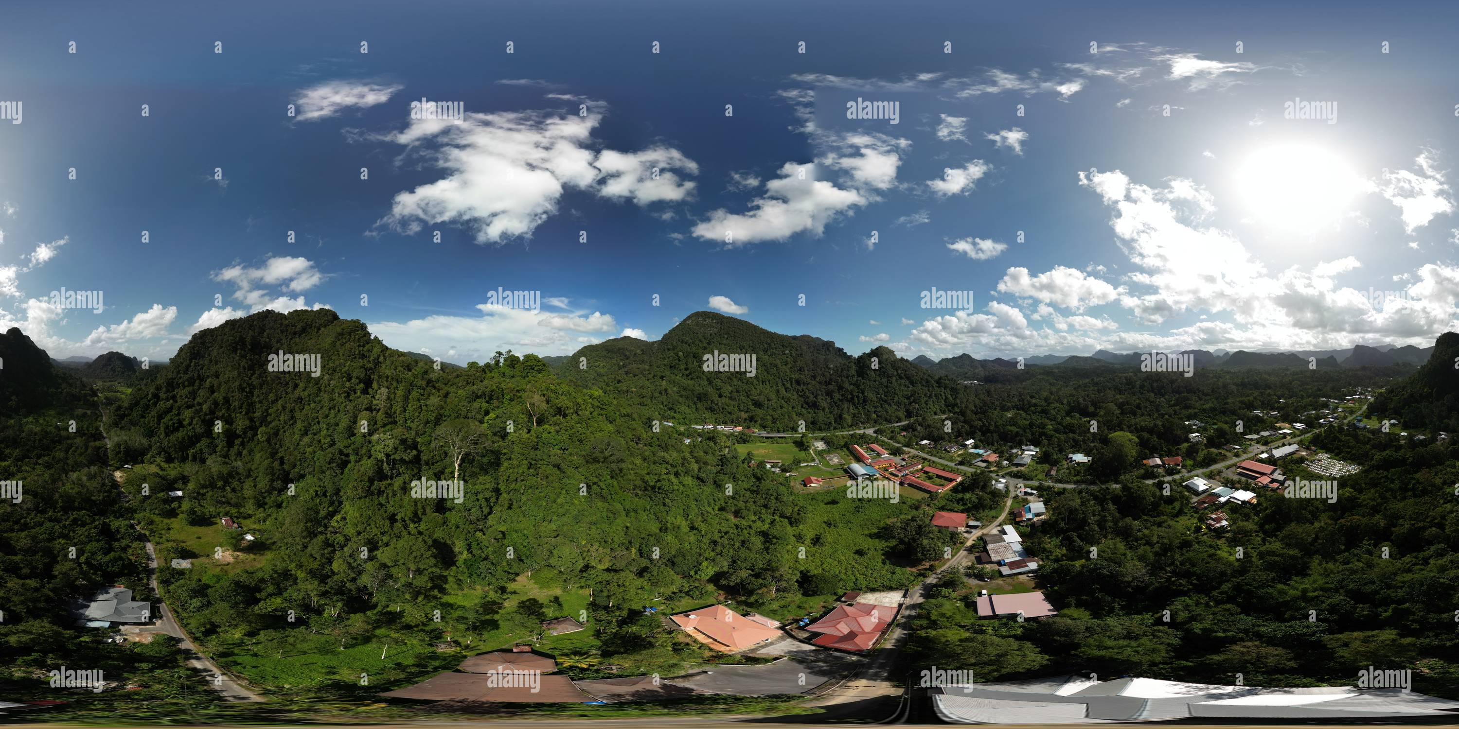 Vue panoramique à 360° de Kampung Bunuk