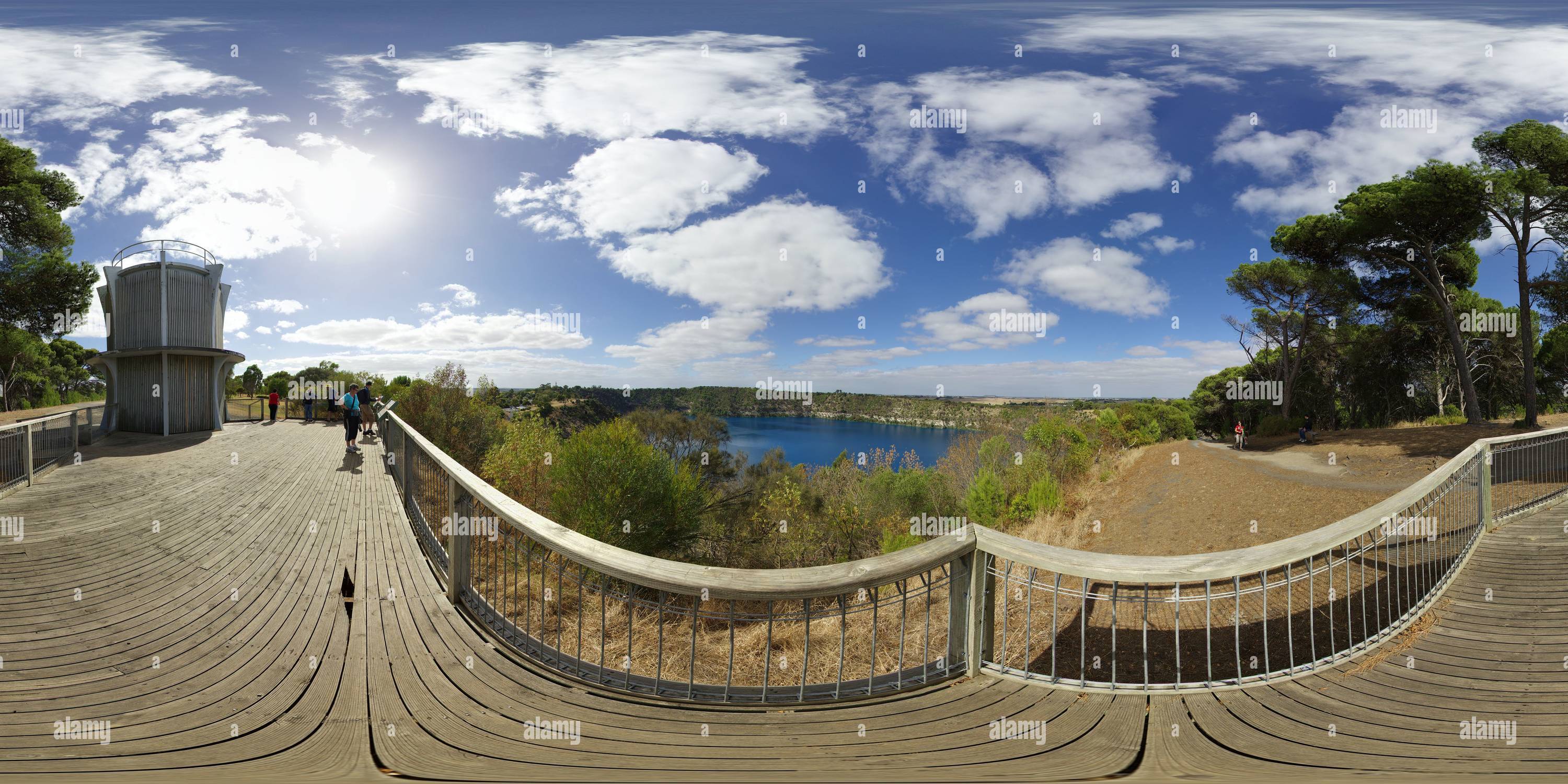 Vue panoramique à 360° de Stephen Henty Lookout au Mont Gambier