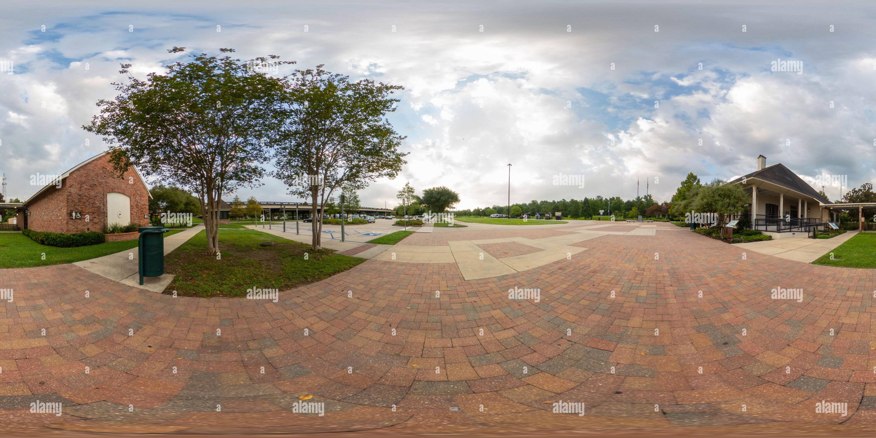 Vue panoramique à 360° de 360 photo de l'Atchafalaya Welcome Center salles de repos Breaux Bridge, Louisiane USA