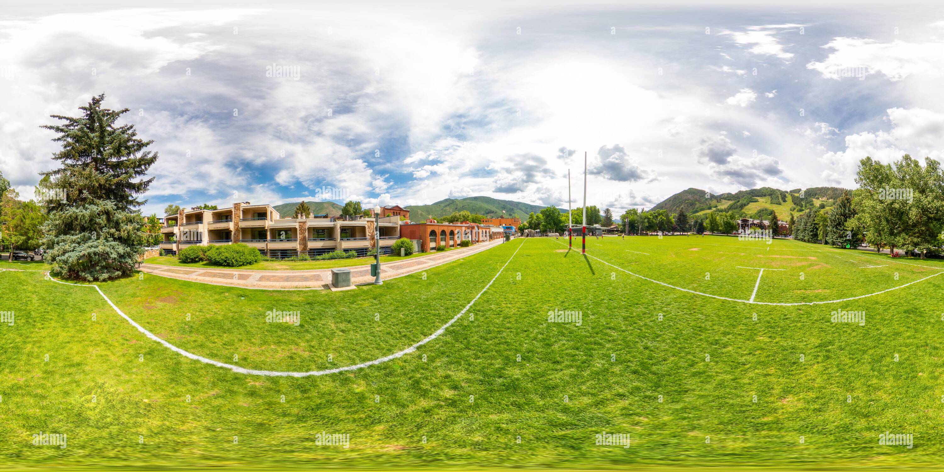 Vue panoramique à 360° de 360 Panorama équirectangulaire Wagner Park Aspen Colorado