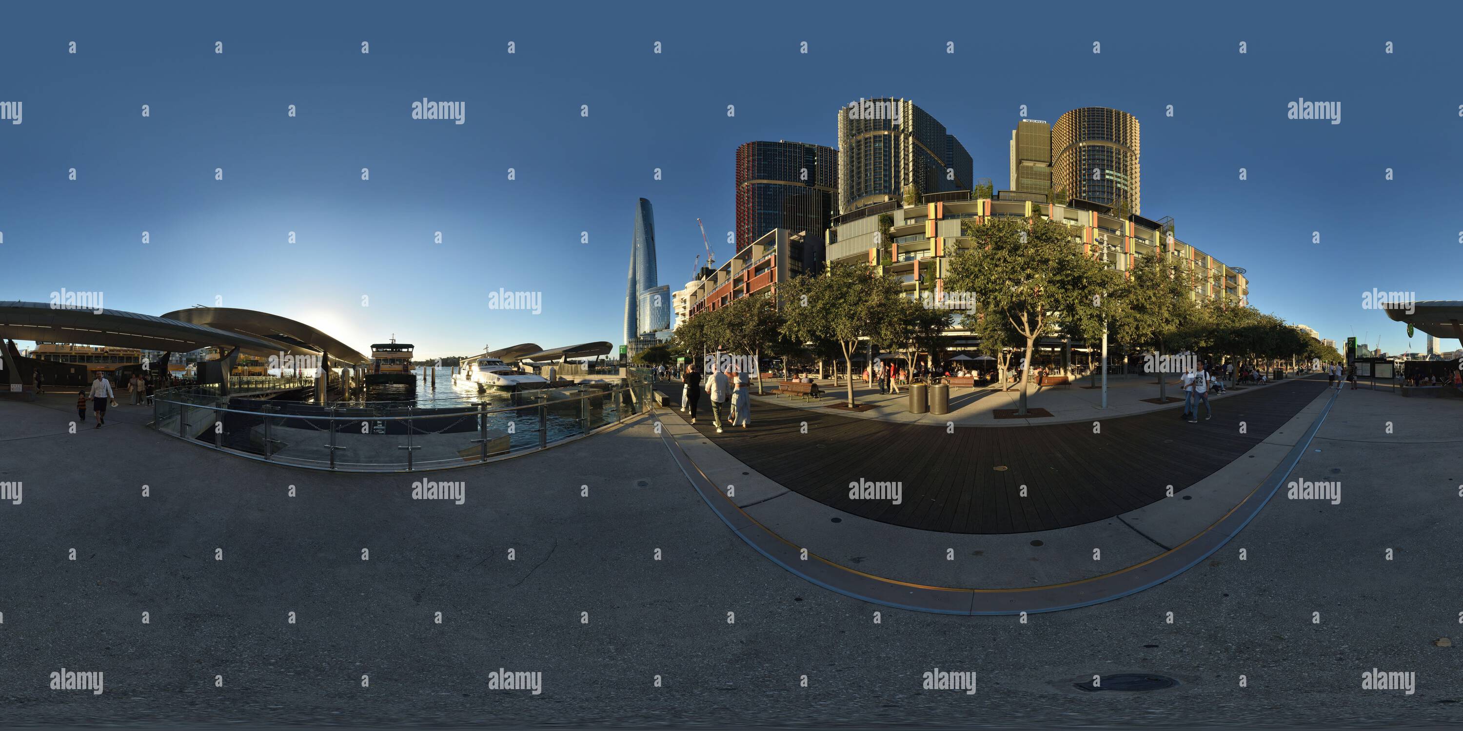 Vue panoramique à 360° de 360° Panorama - un après-midi sur Wulugul Walk, Barangaroo, Sydney à Ferry Wharf 2 Australie