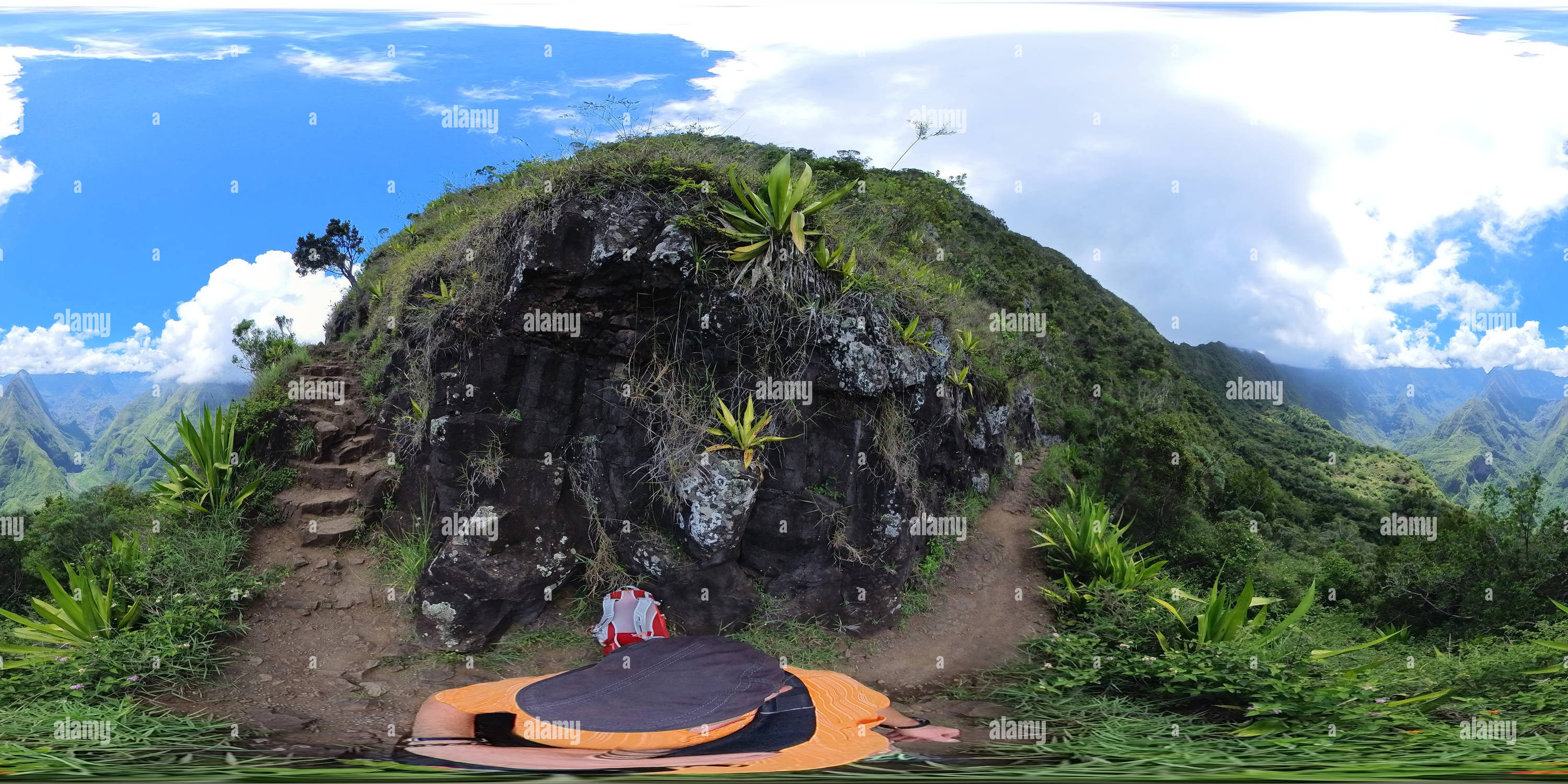 Vue panoramique à 360° de Vue sur le cirque Mafate, île de la Réunion