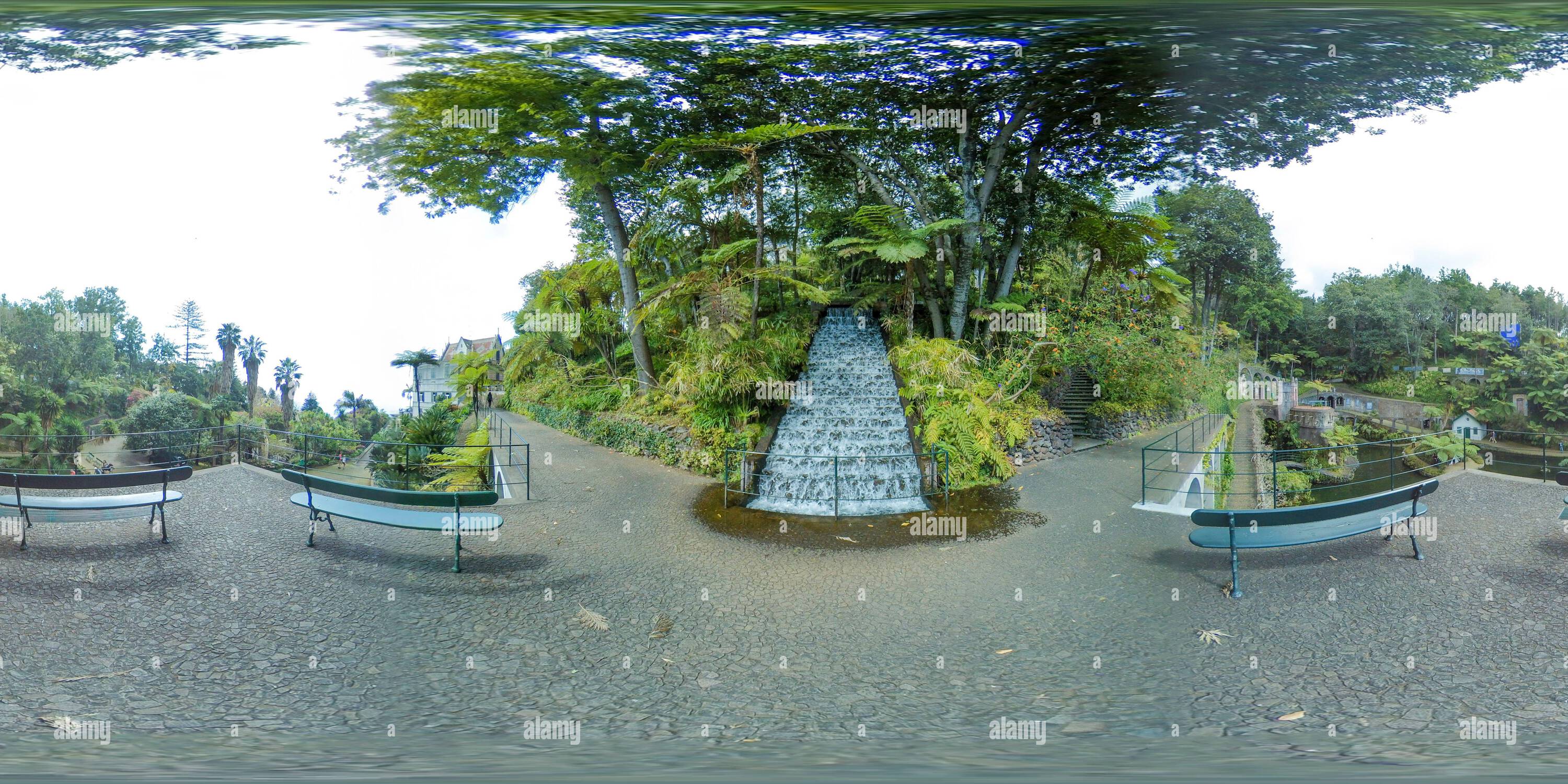 Vue panoramique à 360° de Cascade du jardin tropical Monte Palace, Madère - vue 360