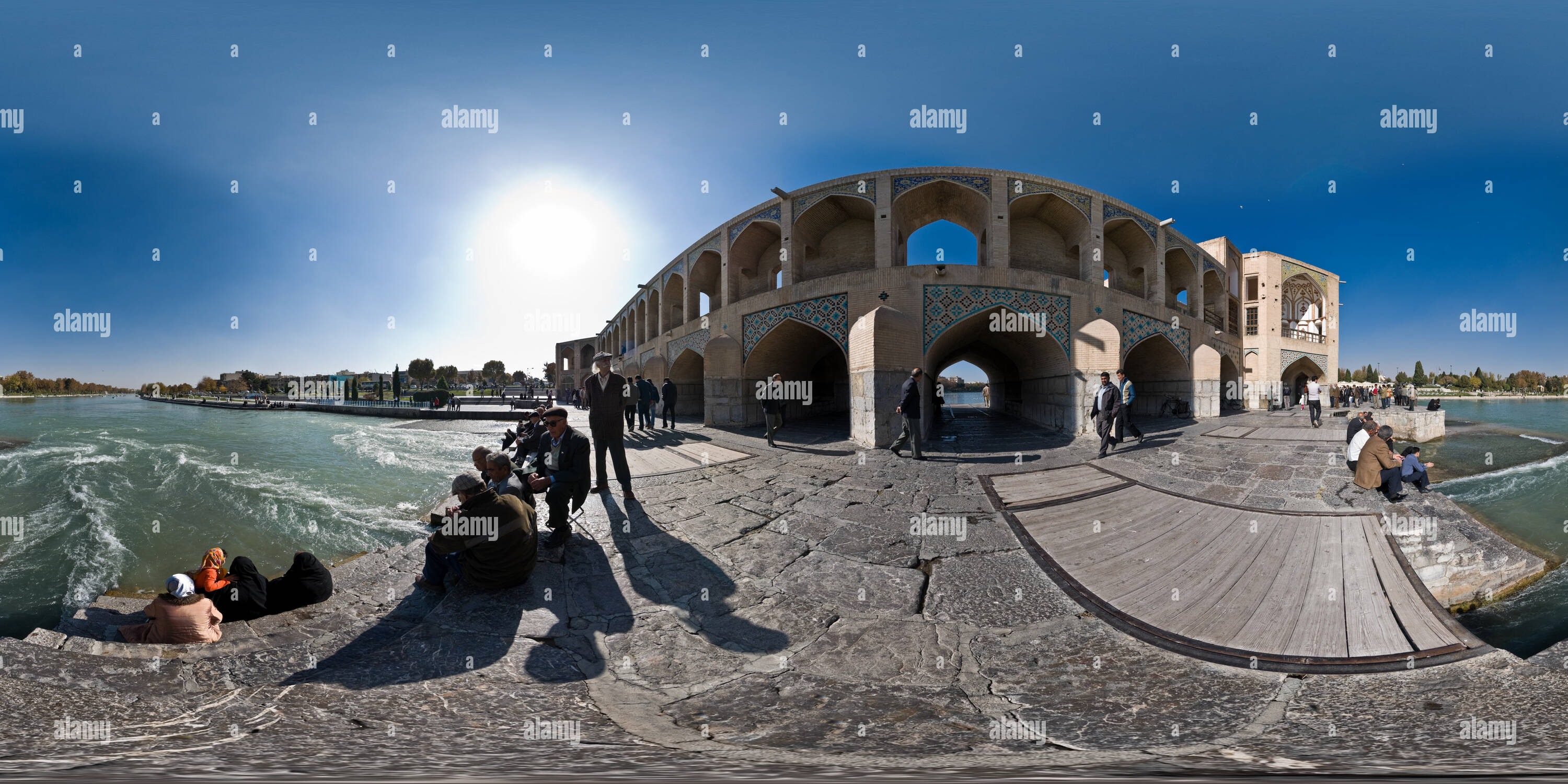 Vue panoramique à 360° de Pont Khajou