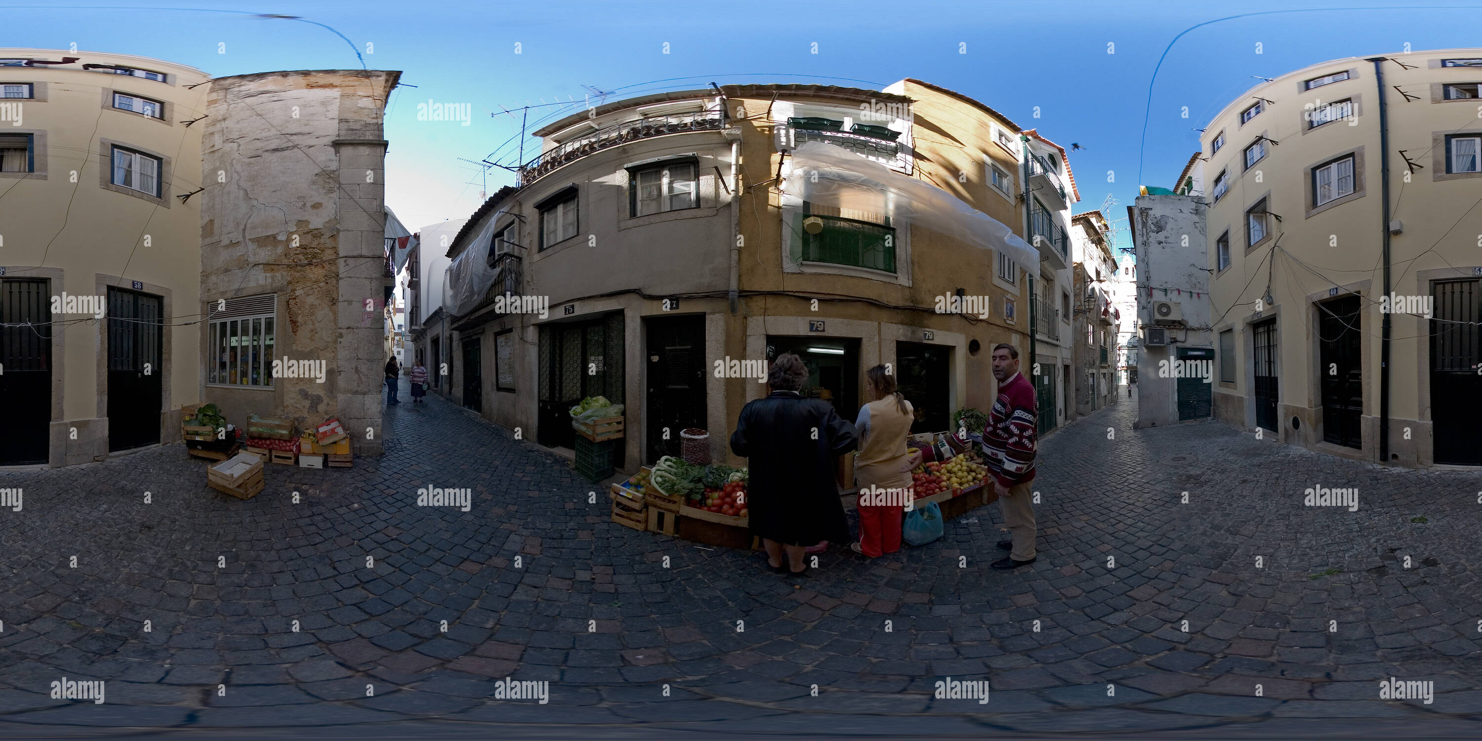 Vue panoramique à 360° de La vie dans l'Alfama