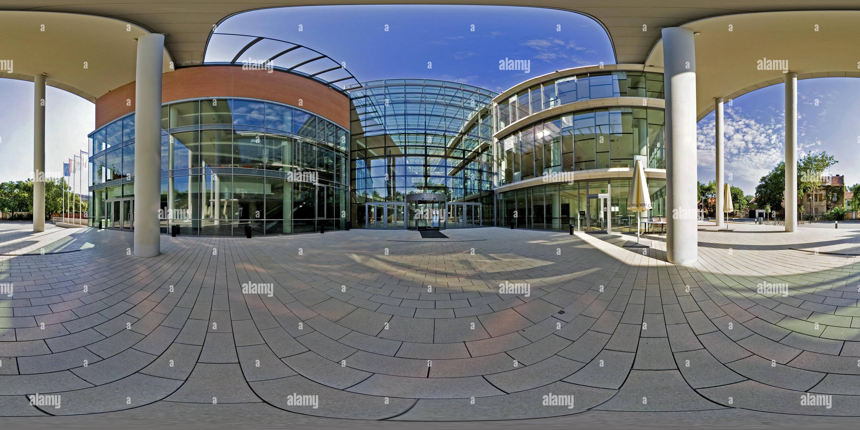 Vue panoramique à 360° de L'étude de l'Université de Szeged et de l'Information Centre (Tik) Entrace