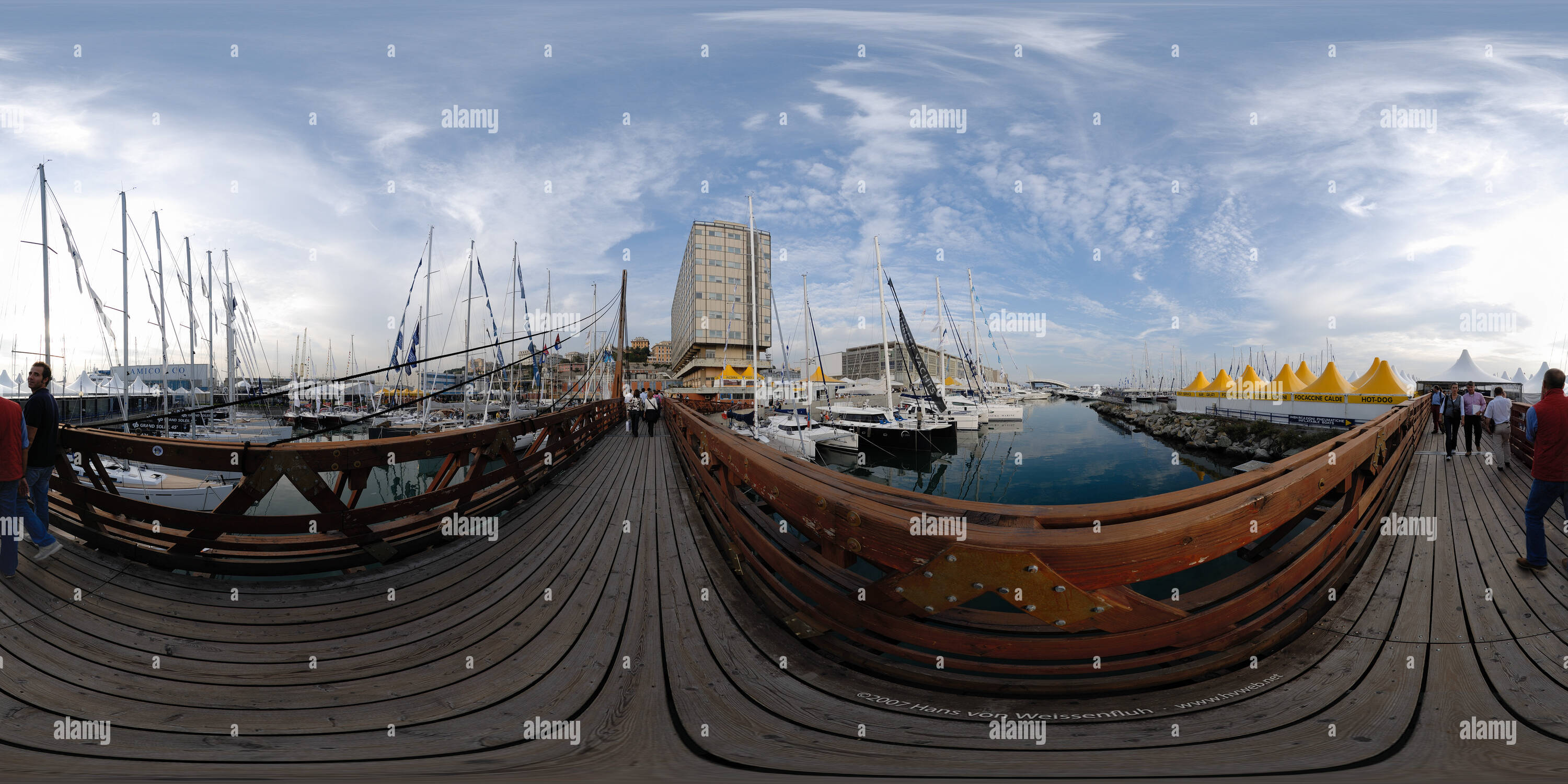 Vue panoramique à 360° de International Boat Show, Gênes, ligurie, italie