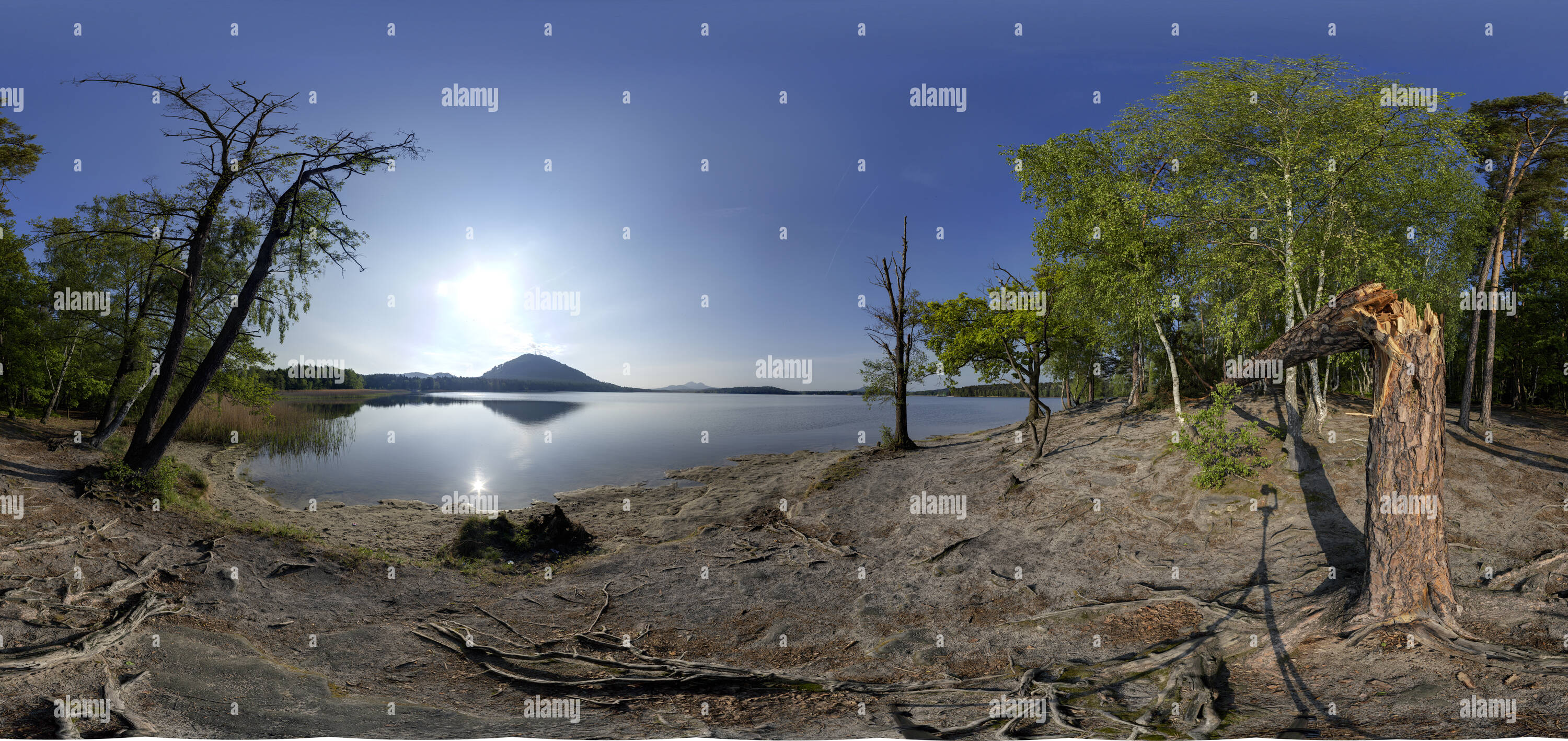 Vue panoramique à 360° de Machovo Jezero - Gigapixel