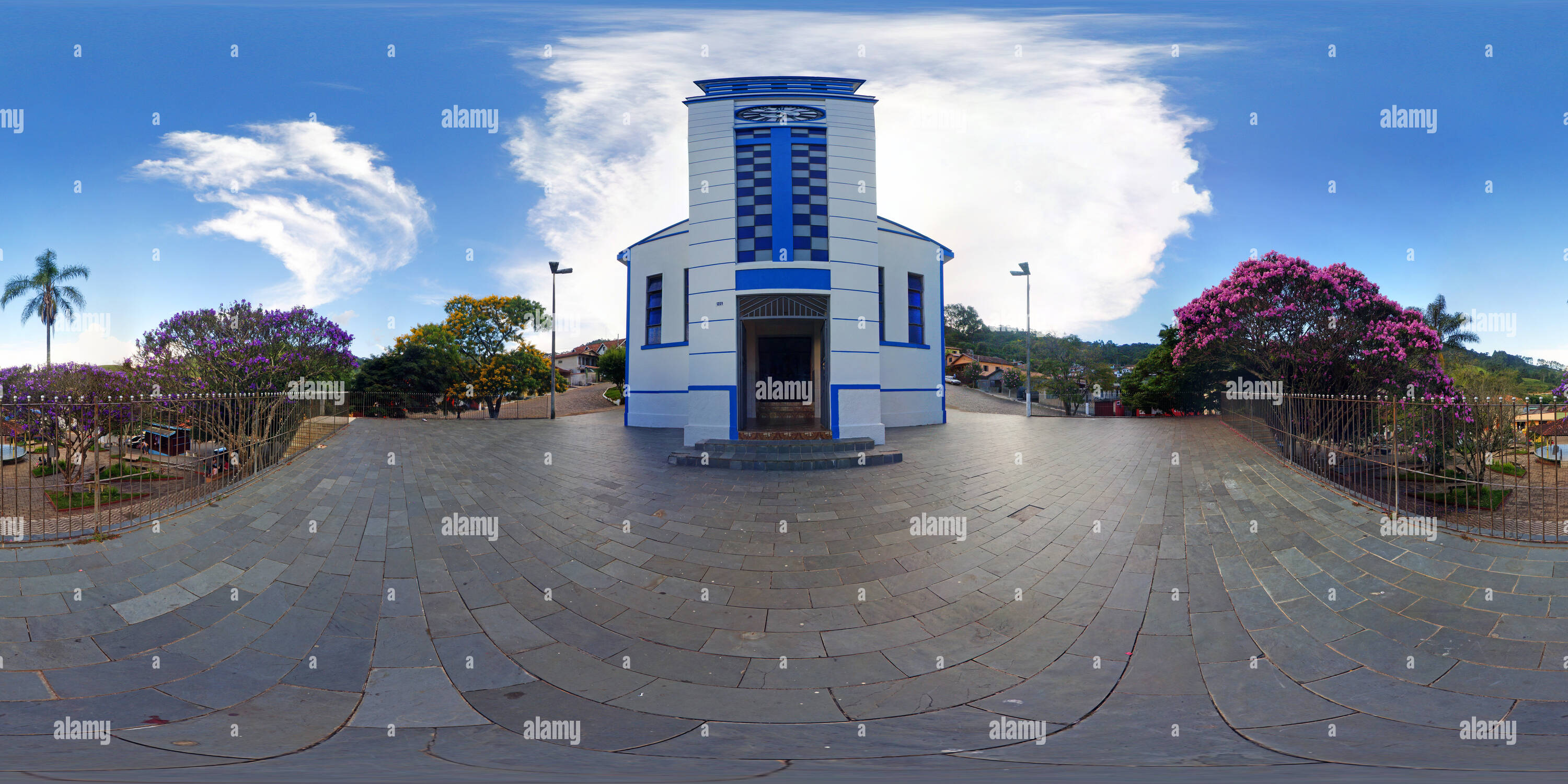 Vue panoramique à 360° de Vista externa da Igreja Nossa Senhora das Dores