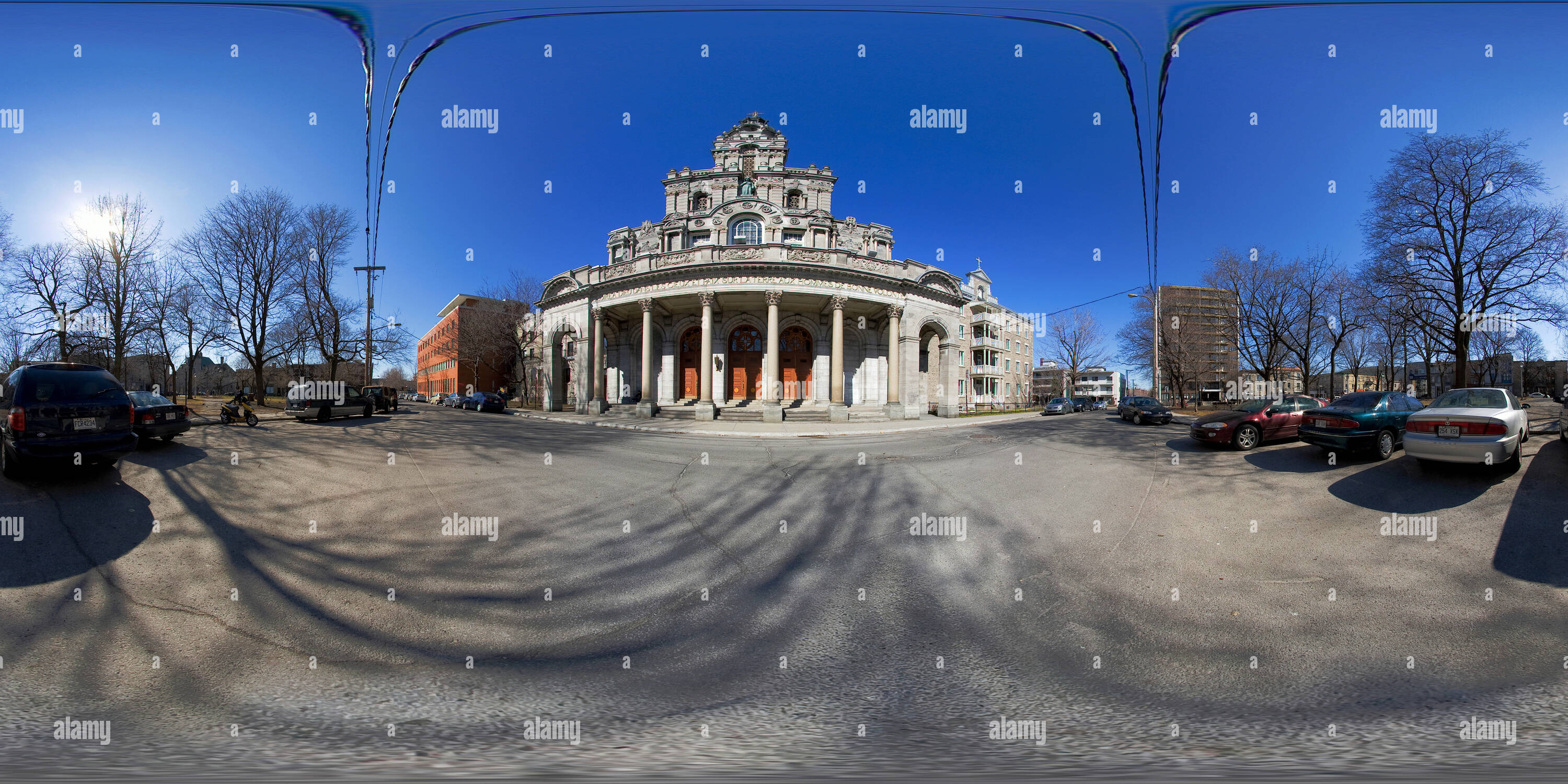 Vue panoramique à 360° de L'Église catholique de St-Enfant Jésus