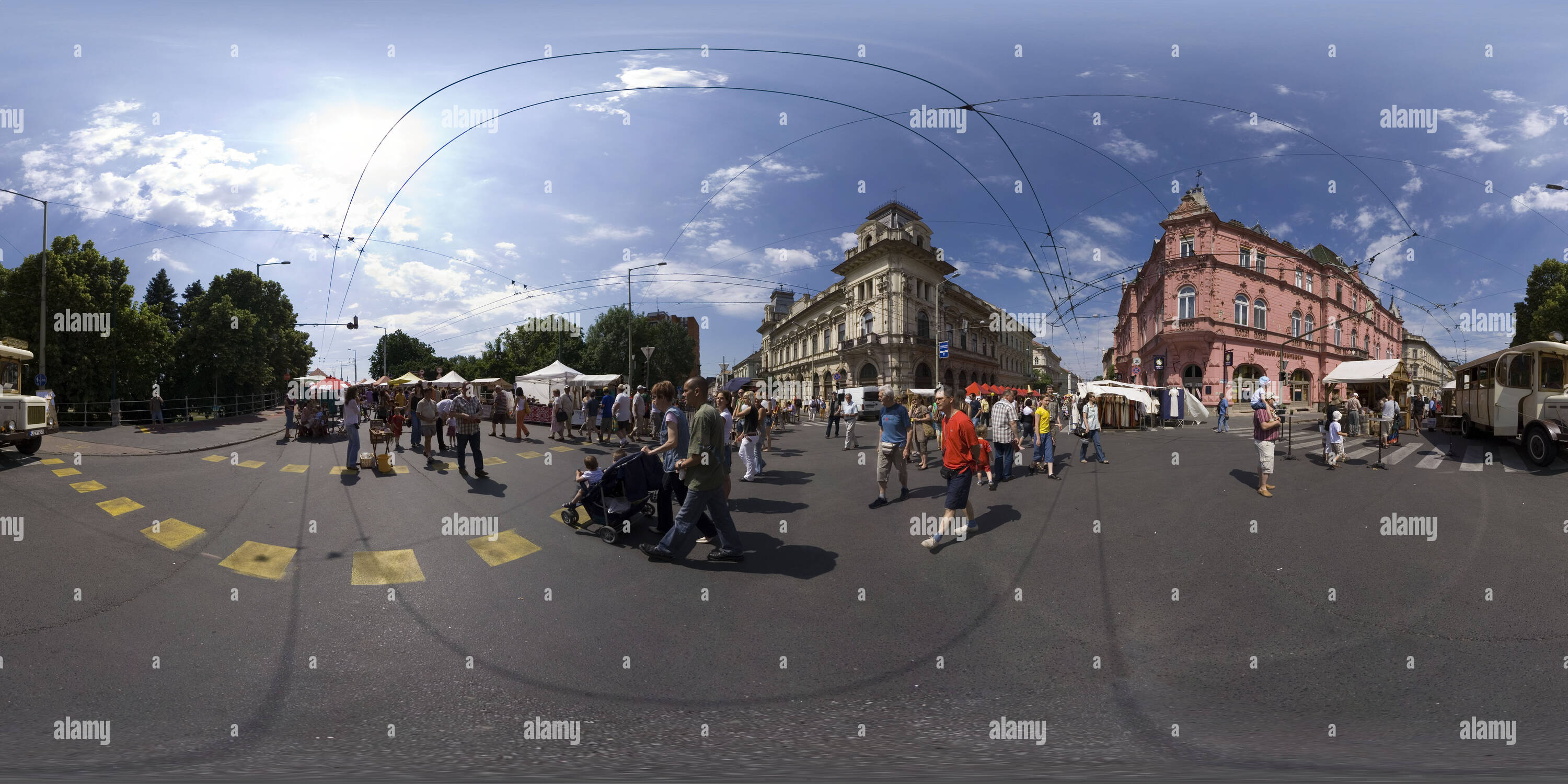 Vue panoramique à 360° de La journée de Szeged - salon de pont - Old city bus