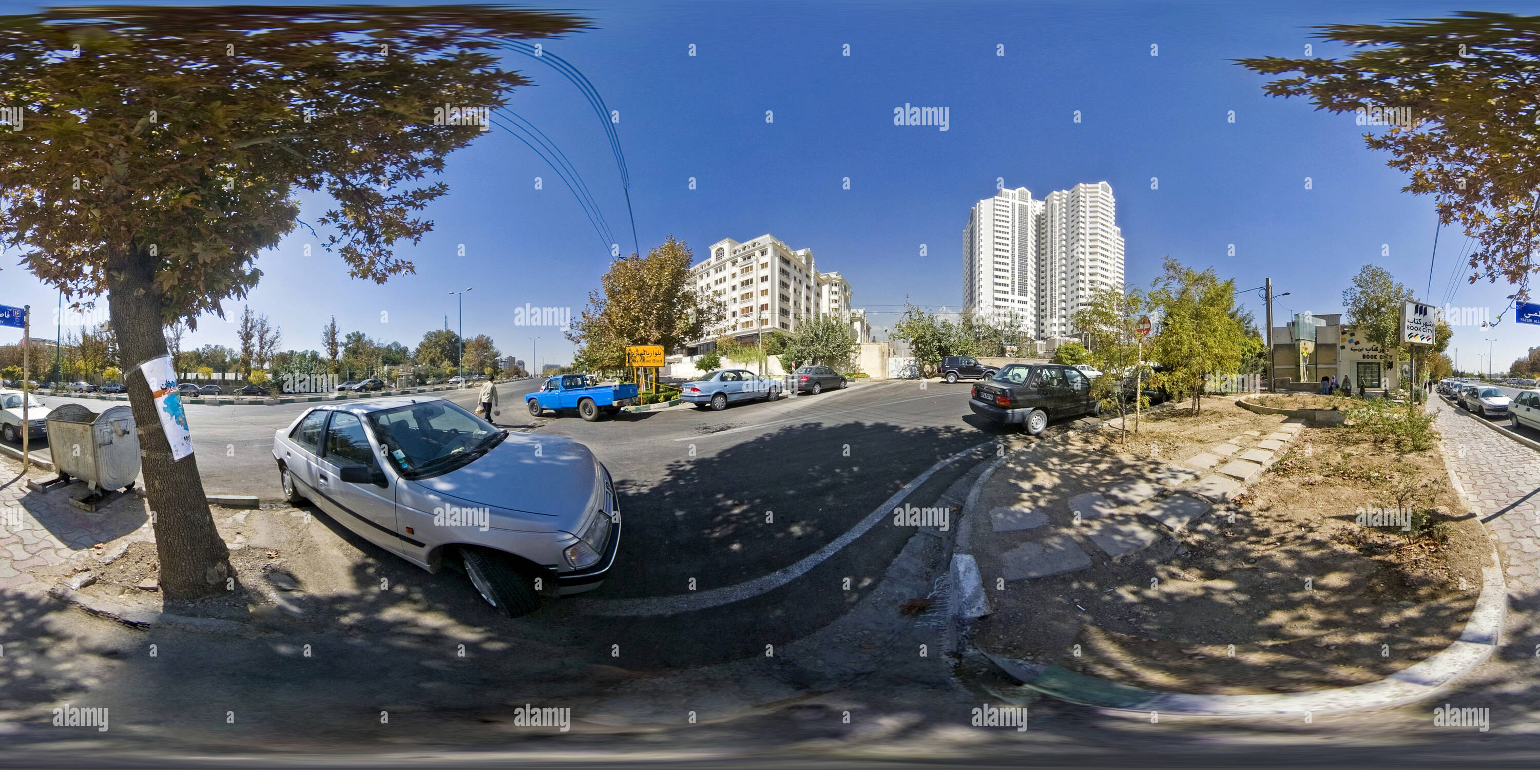 Vue panoramique à 360° de L'Iran Zamin Luxury High Rise - Téhéran - Iran