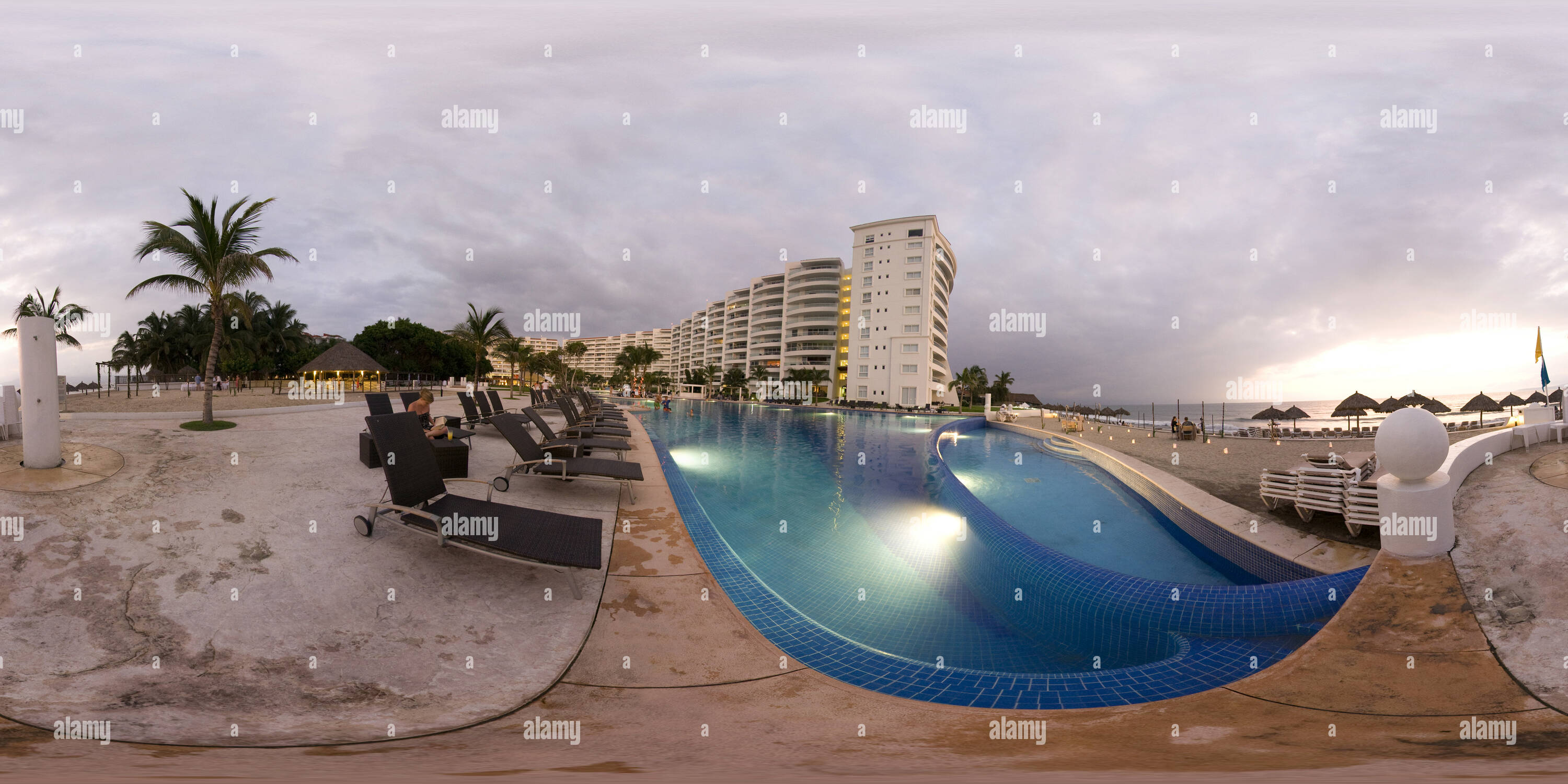 Vue panoramique à 360° de Dreams Puerto Vallarta beach & pool