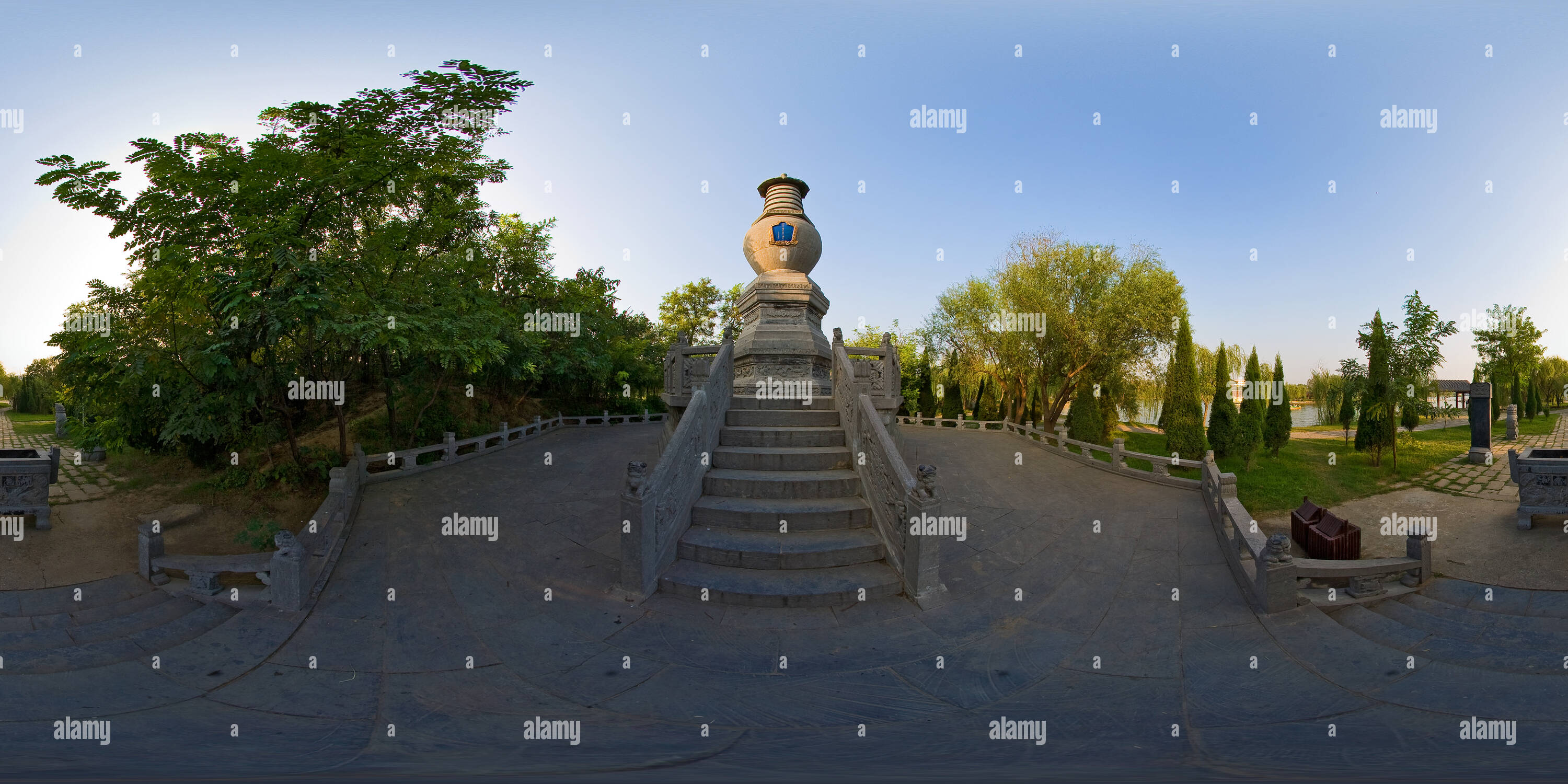 Vue panoramique à 360° de Kaifeng - Tower Park (Maître Cheng Yen Ling relique osseuse nette pagode)