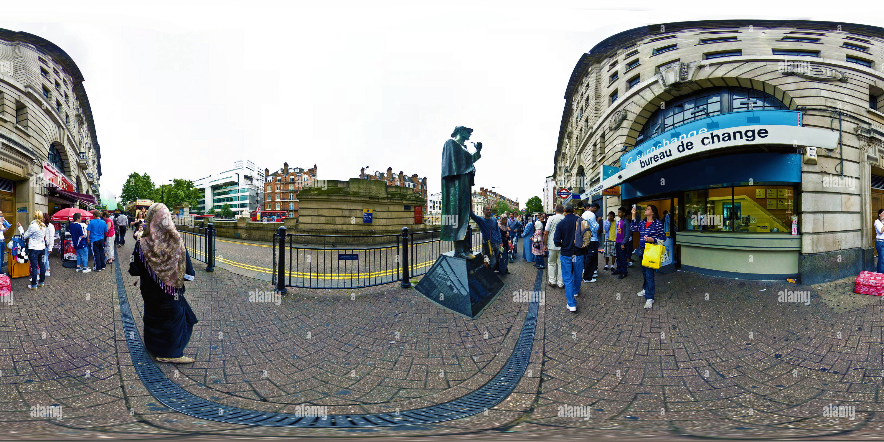 Vue panoramique à 360° de Sherlock Holmes