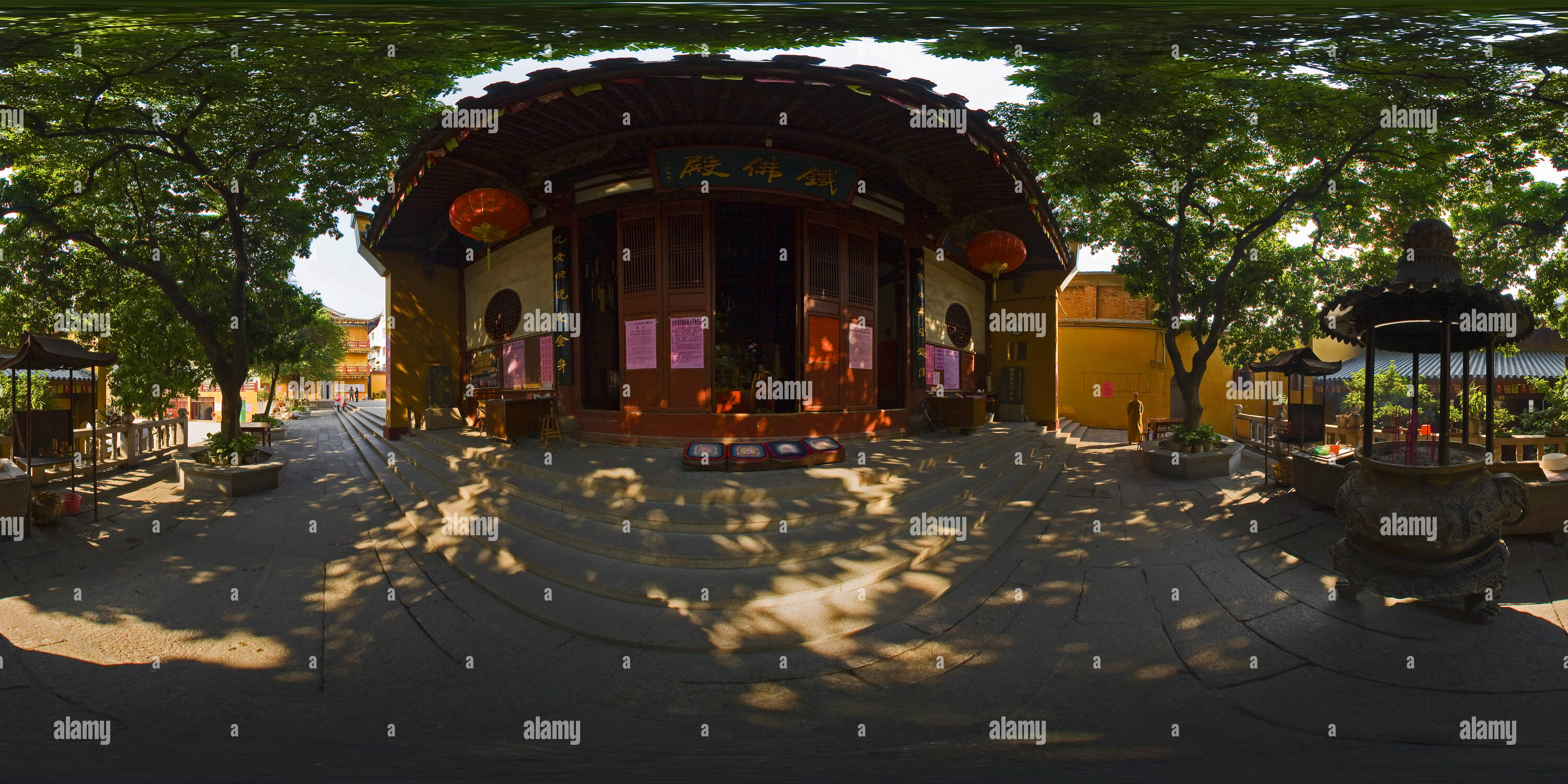 Vue panoramique à 360° de Kaiyuan Temple dans Fuzhou-Iron Buddha