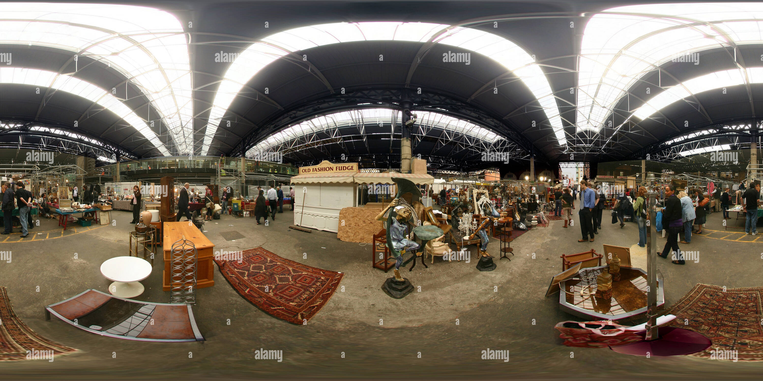 Vue panoramique à 360° de East End de Londres Spitalfields Market