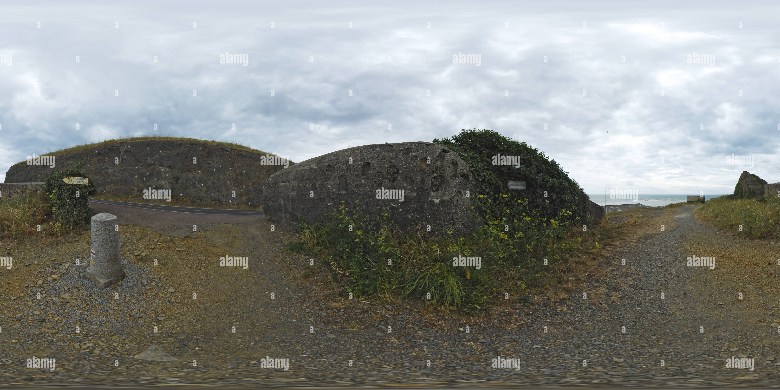 Vue panoramique à 360° de Casemate de tir du mur de l'Atlantique à Granville - France