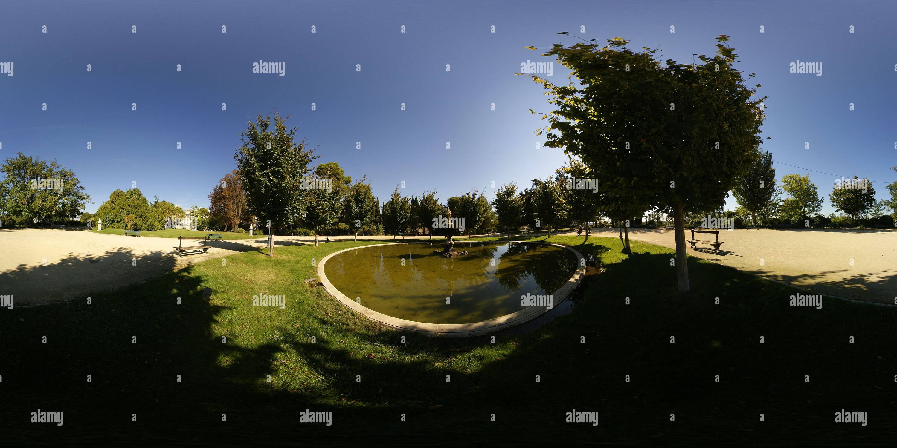 Vue panoramique à 360° de Parc des poètes, Beziers, France