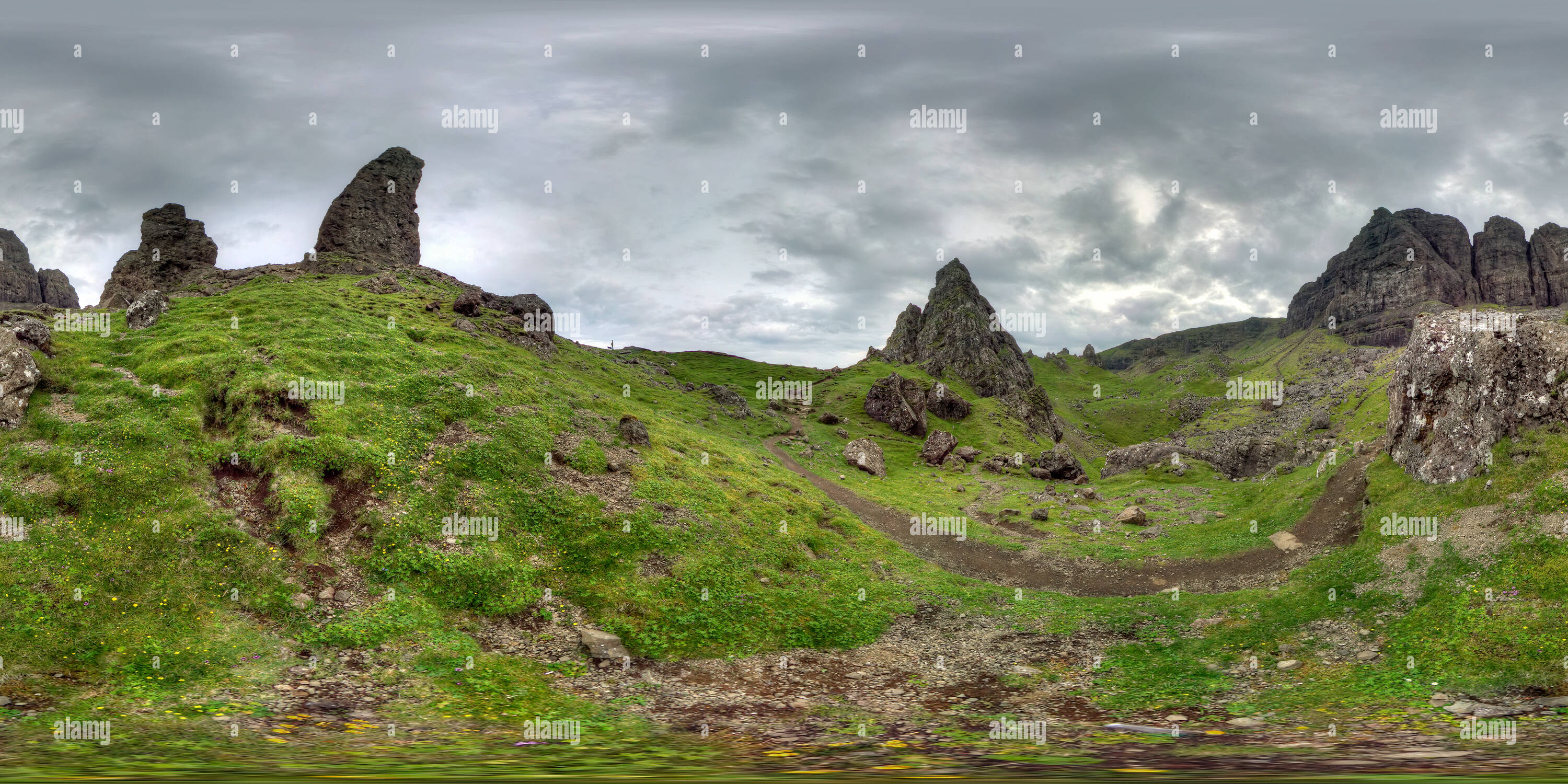 Vue panoramique à 360° de Vieil Homme de Storr 2, Île de Skye, Écosse