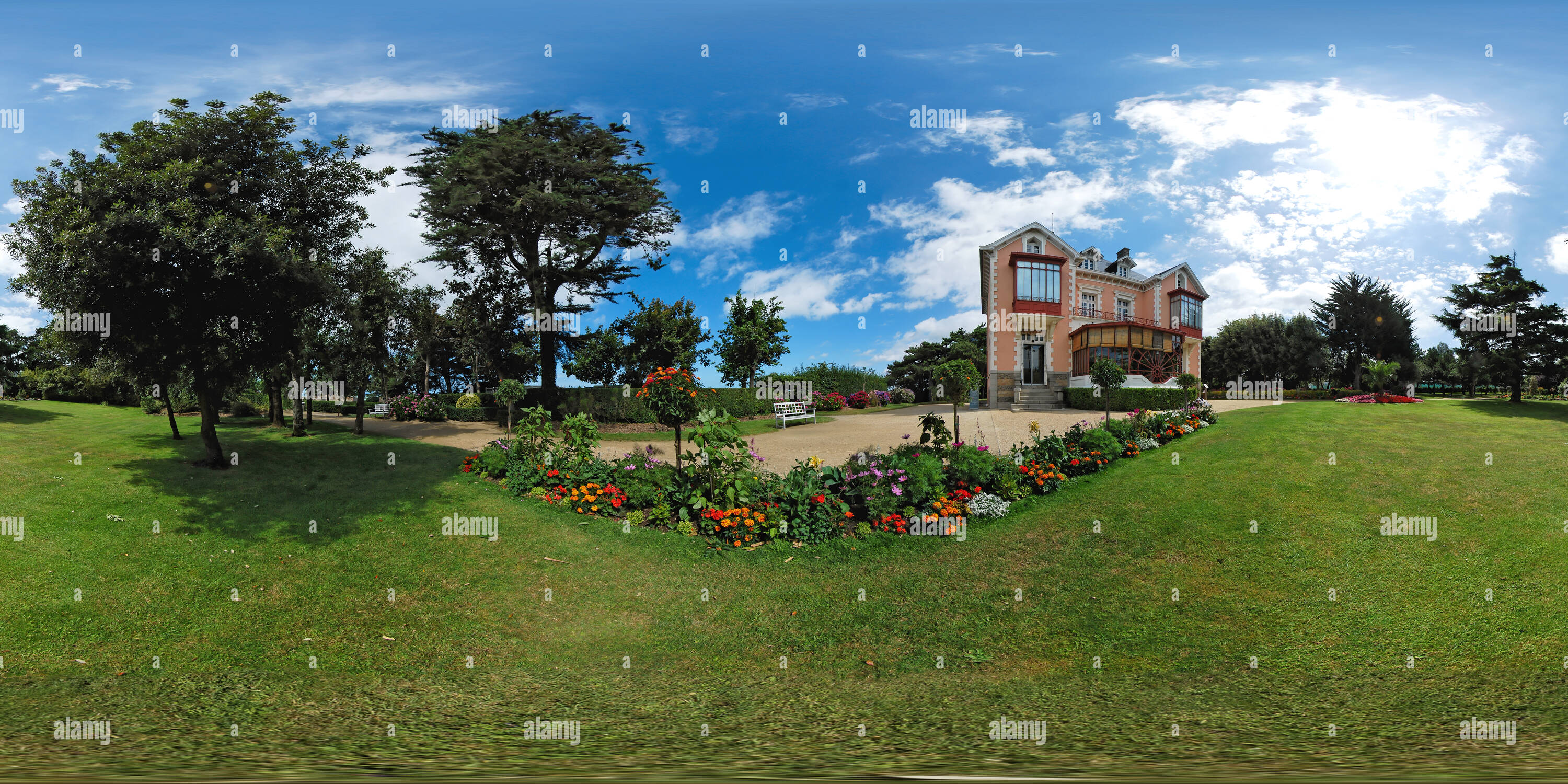 Vue panoramique à 360° de Villa Les Rhumbs de Christian Dior à Granville - France