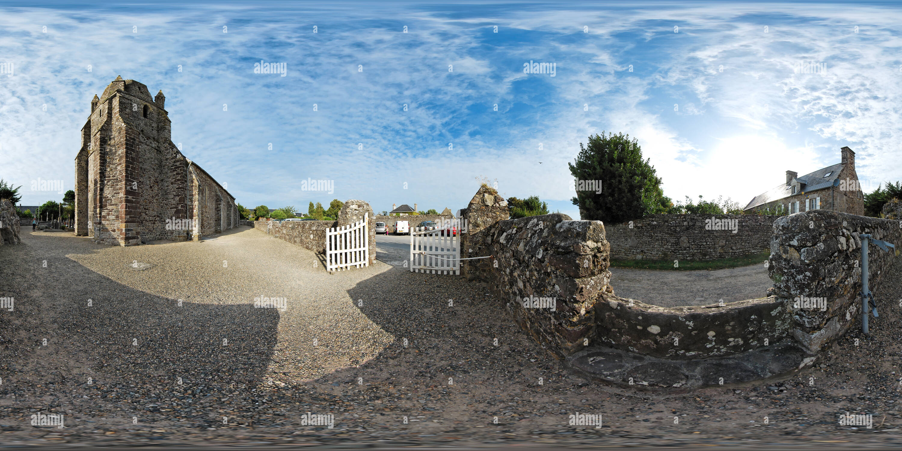 Vue panoramique à 360° de Clocher de l'église de Régneville-sur-Mer - France