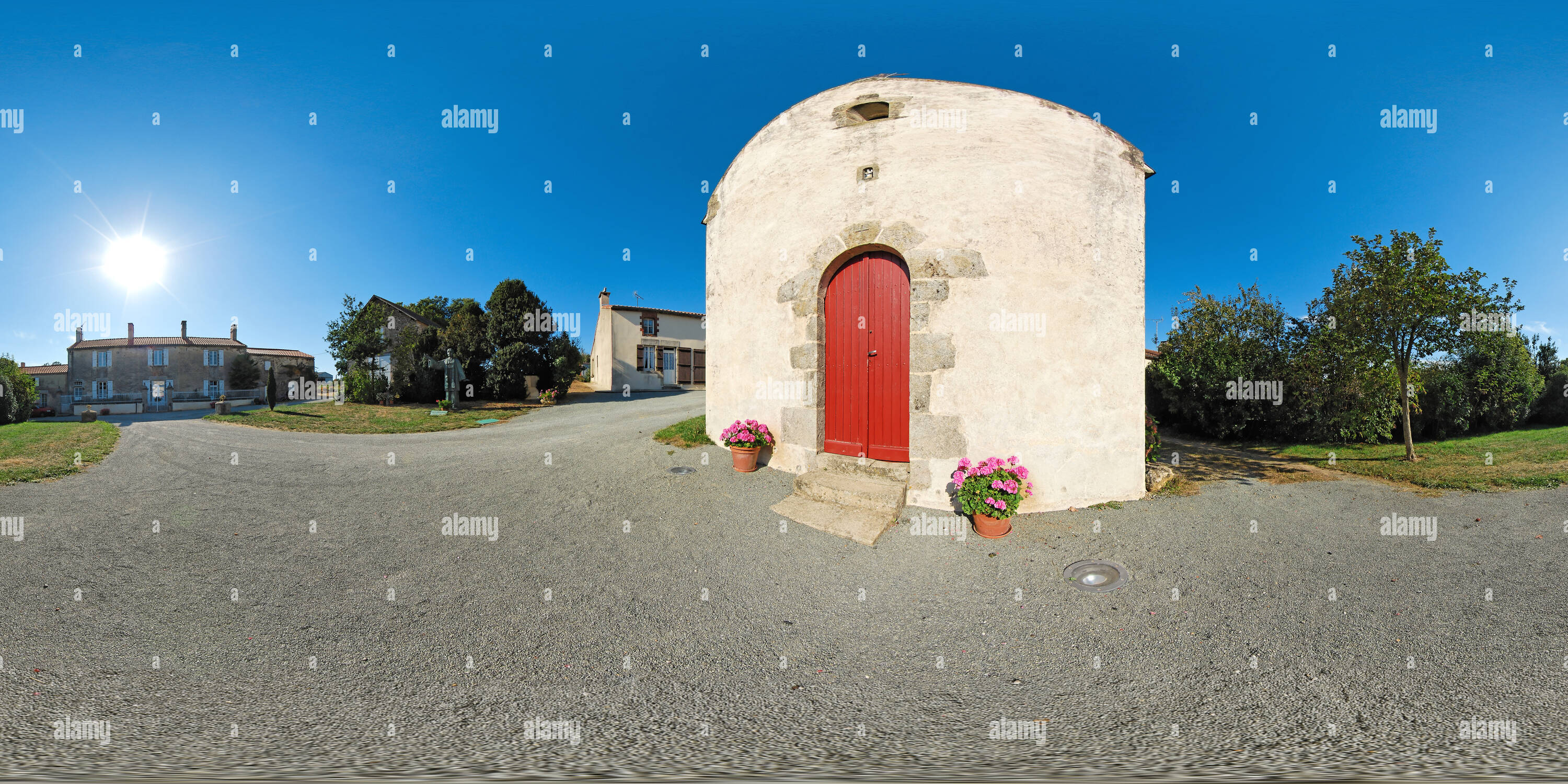 Vue panoramique à 360° de Au pied de la chapelle de la Tuelevrière - France