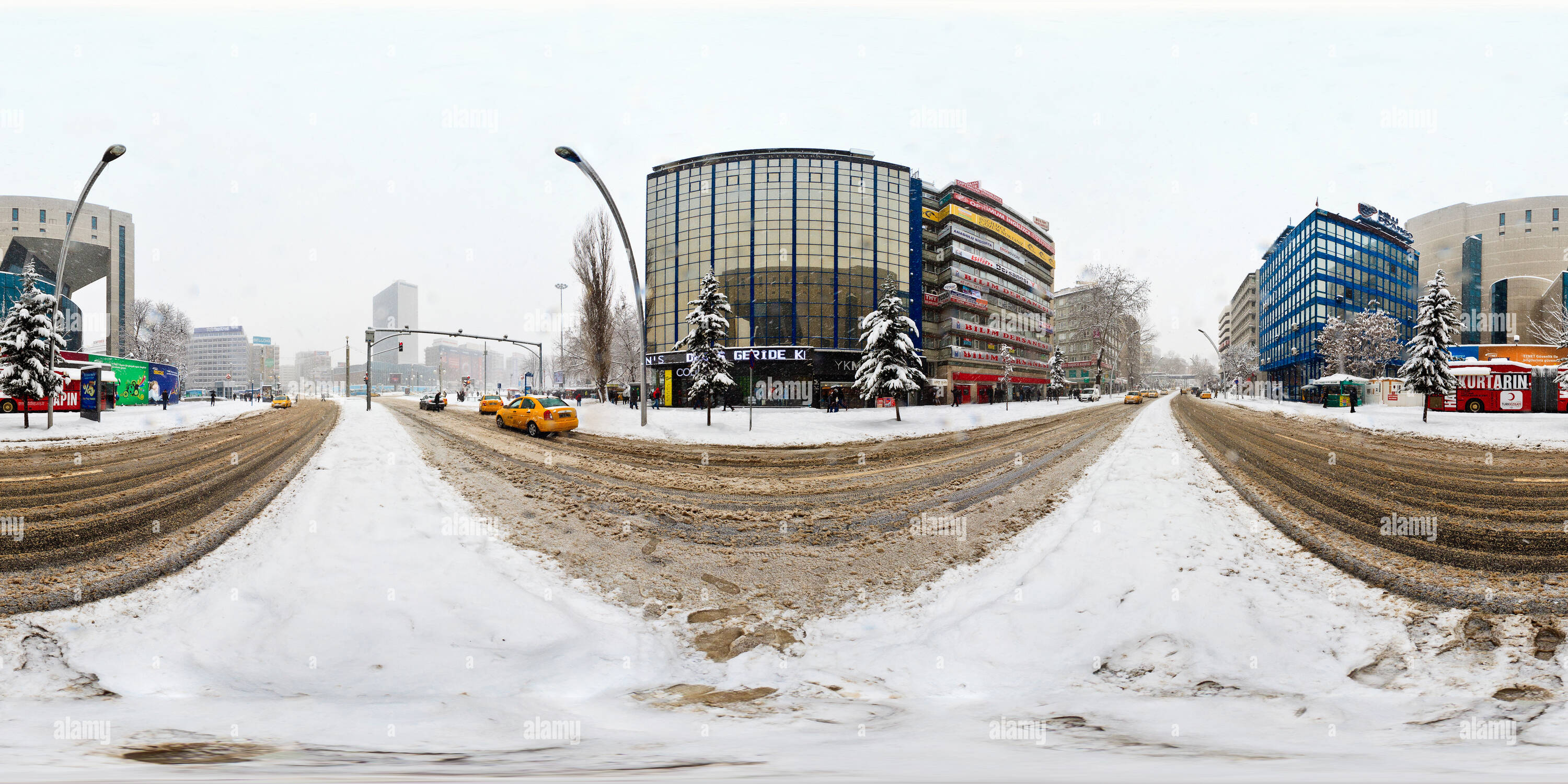 Vue panoramique à 360° de Yağışı Kar, Gazi Mustafa Kemal Bulvarı