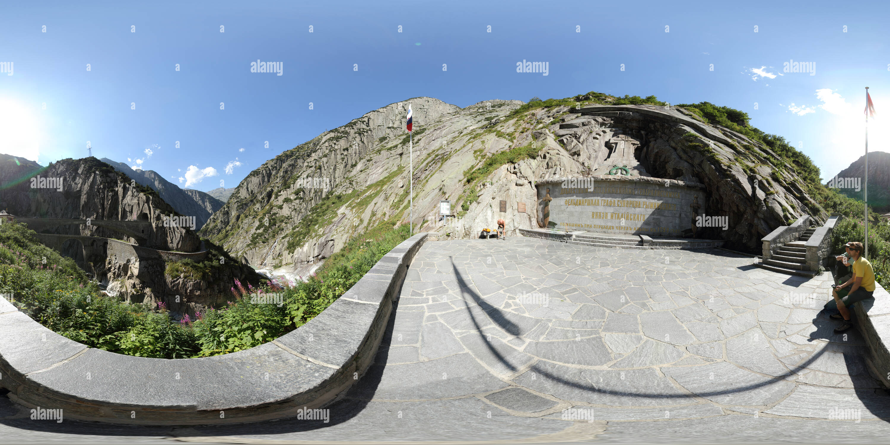 Vue panoramique à 360° de Monument Suworow